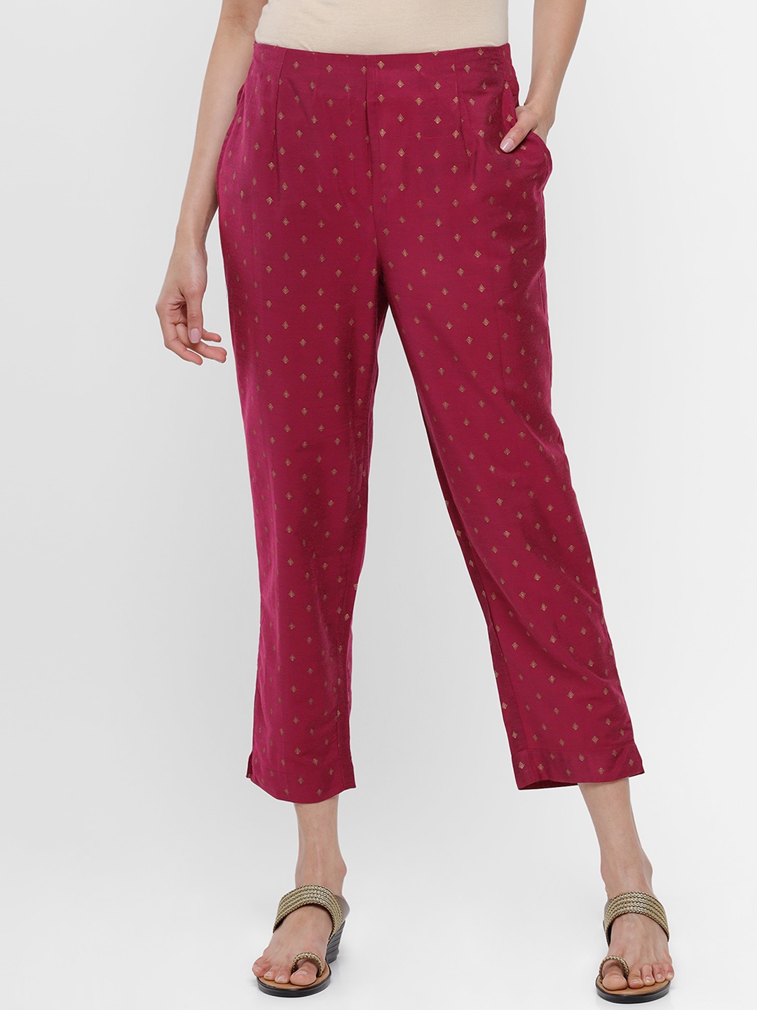 

De Moza Women Red Printed Regular Fit Pleated Trousers