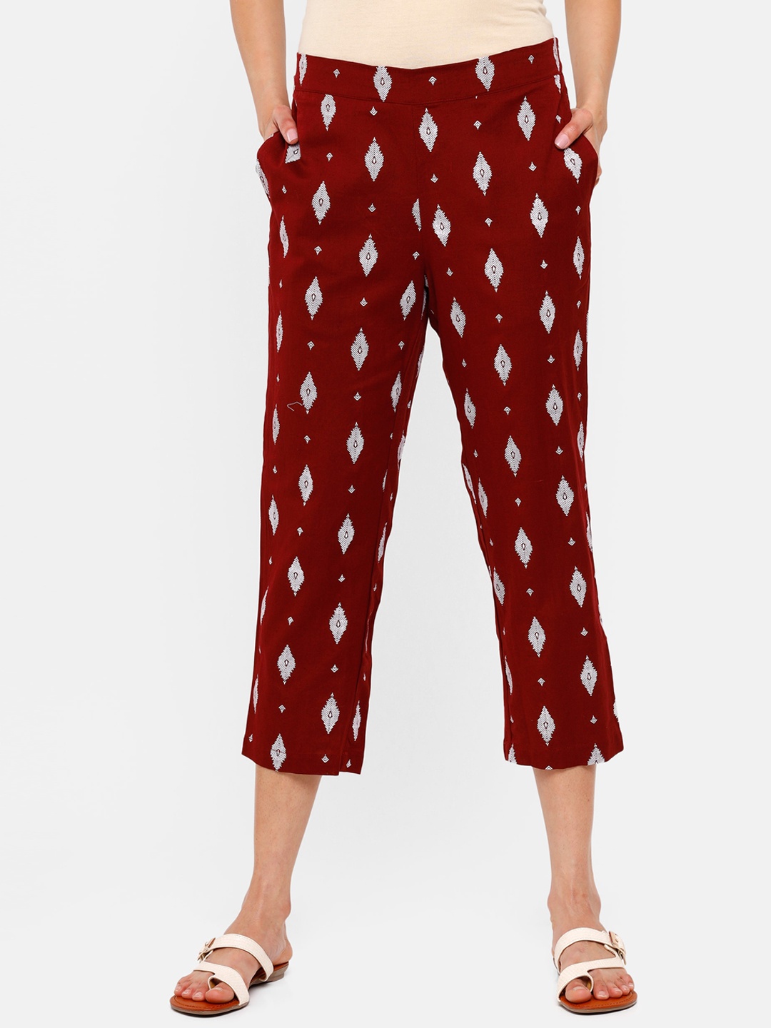 

De Moza Women Maroon Ethnic Motifs Printed Cropped Trousers