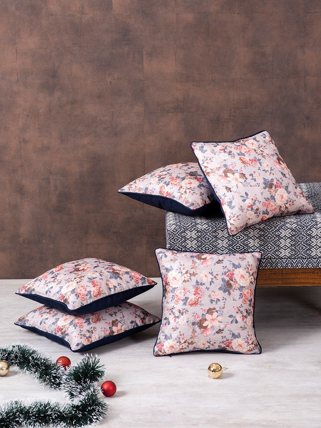 

nestroots Grey & Navy Blue Set of 5 Floral Square Cushion Covers