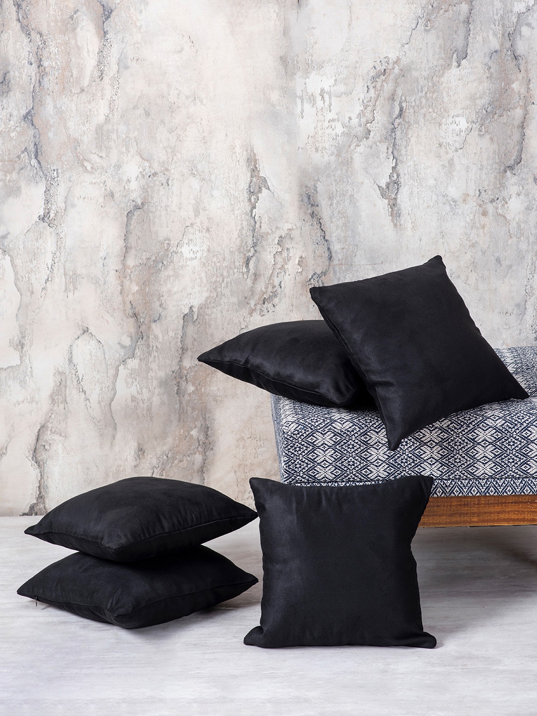 

nestroots Black Set of 5 Square Cushion Covers