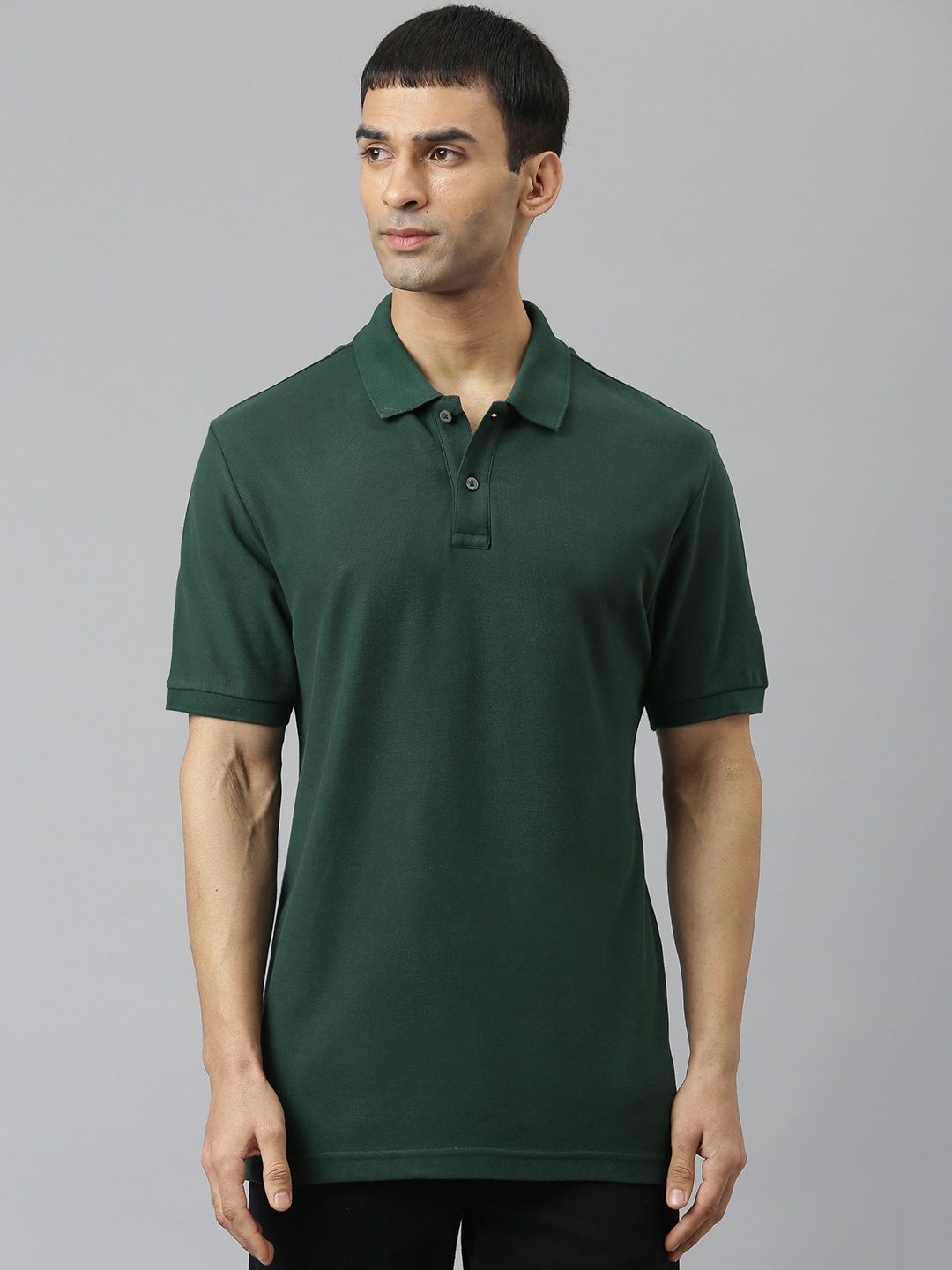 

Marks & Spencer Men Green Polo Collar Cotton T-shirt