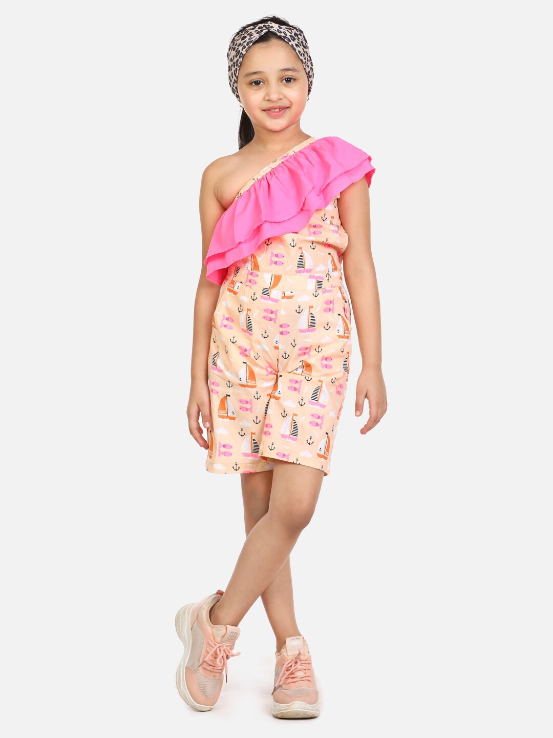 

LilPicks Girls Peach-Coloured & Pink One Side Shoulder Short Printed Jumpsuit