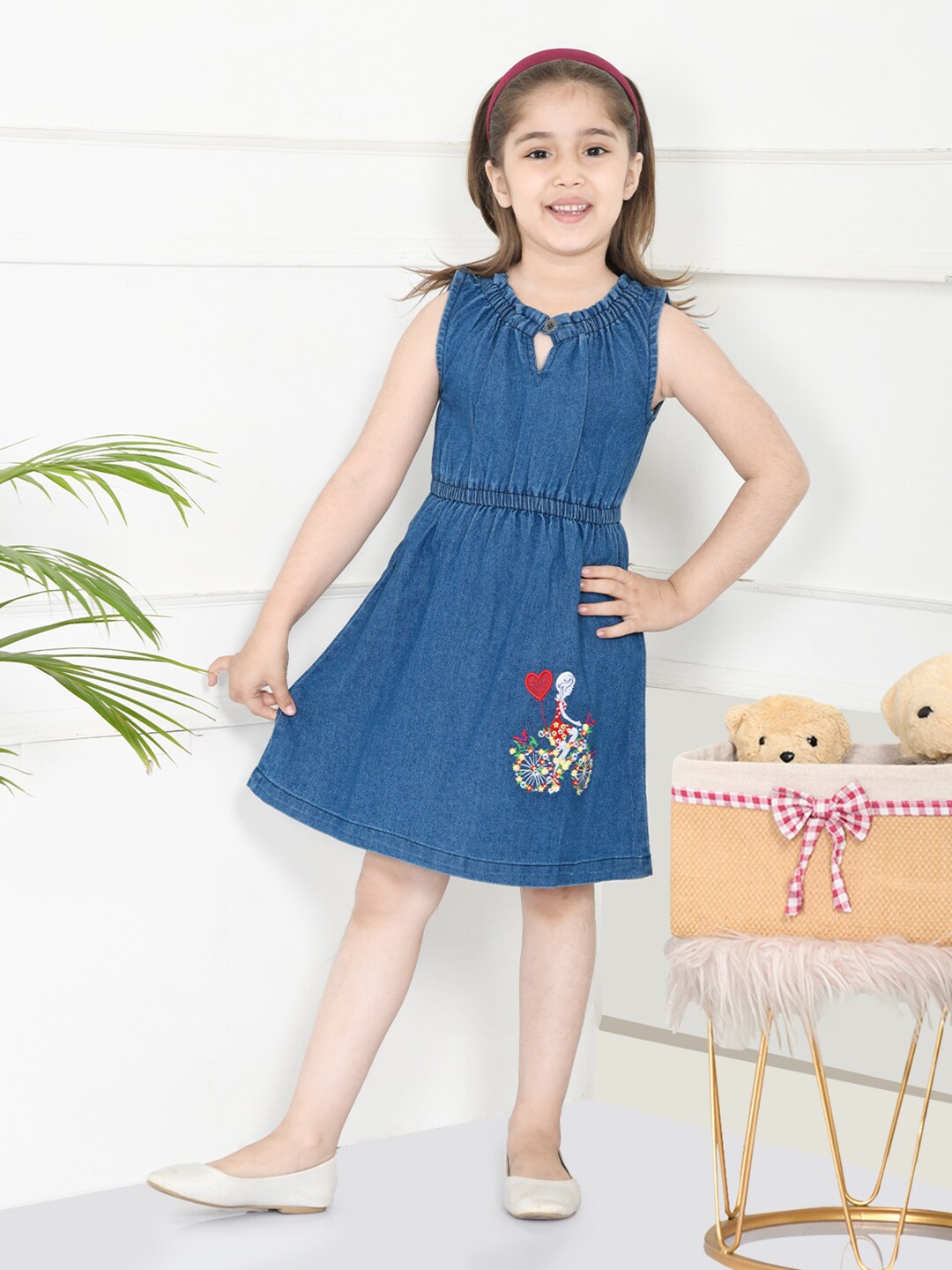 

LilPicks Woman Blue Fit & Flare Denim Dress