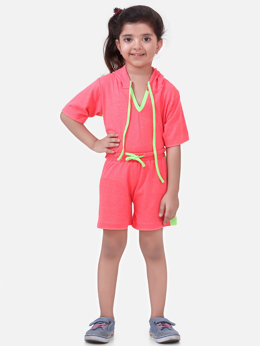 

LilPicks Girls Pink & Green Top with Shorts