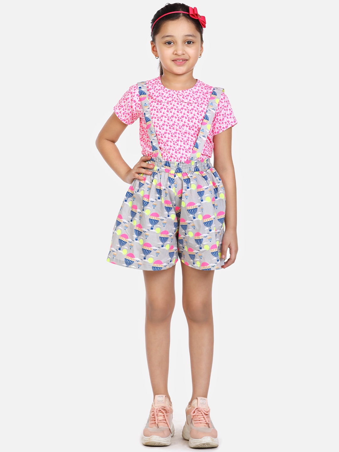 

LilPicks Girls Pink & Grey Printed Dungaree Skirt Set