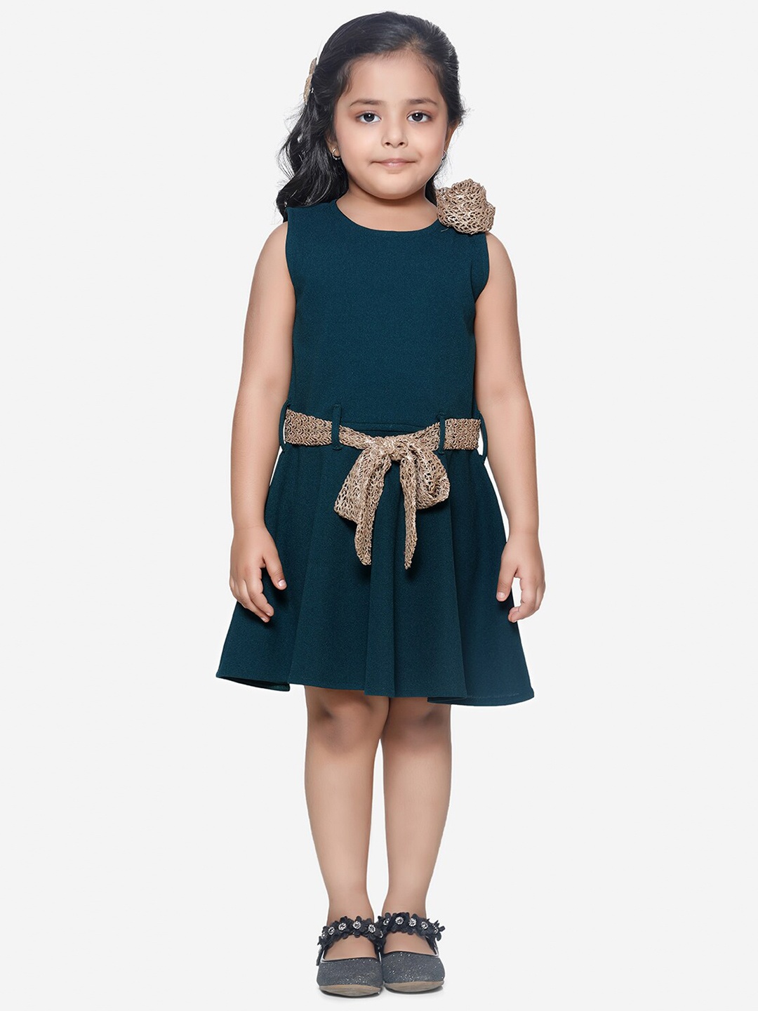 

LilPicks Girls Teal & Copper-Toned Solid Round Neck Fit & Flare Dress