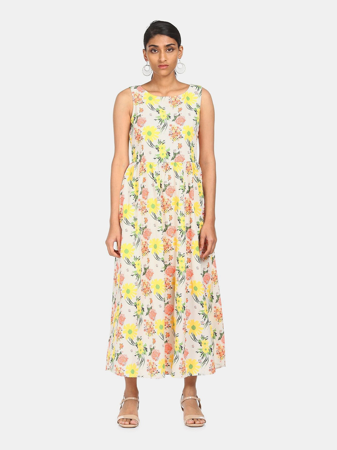 

Cherokee White Floral Maxi Midi Dress