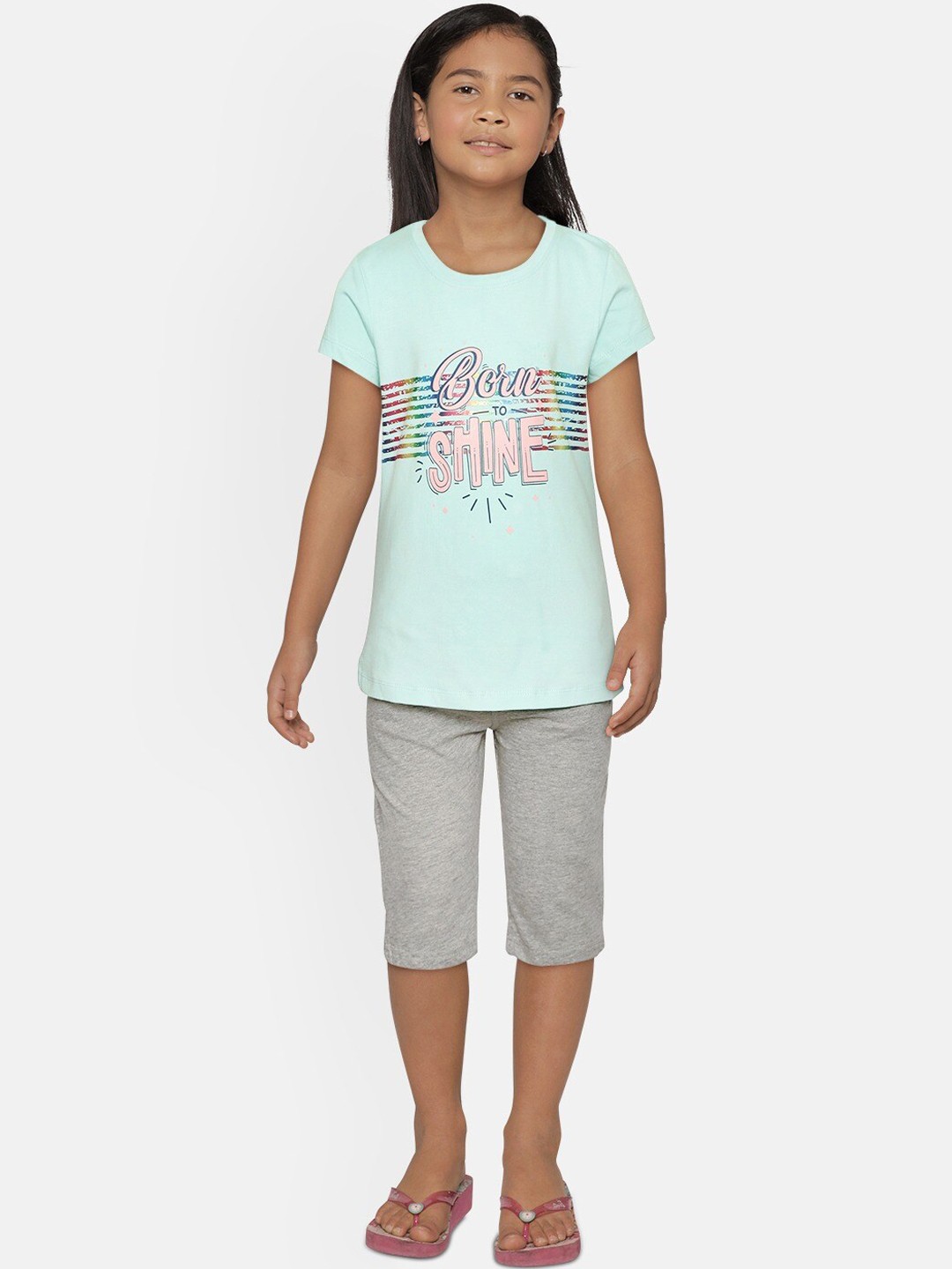 

Sweet Dreams Girls Blue & Grey Printed T-shirt With Capri Night Suit
