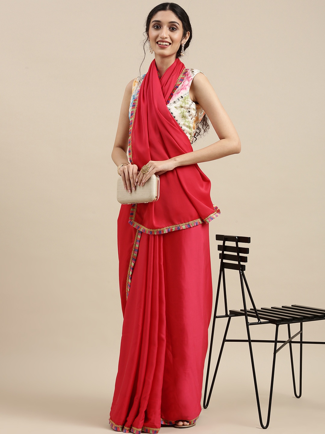 

Ethnovog Saree With Stitched Blouse, Pink