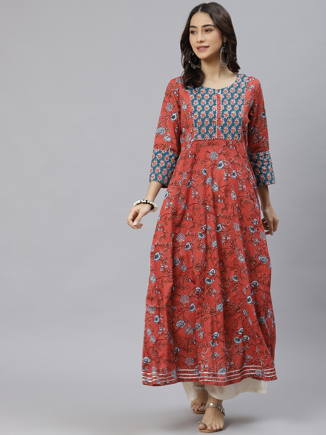 

Ives Women Rust Red & Blue Floral Print Pure Cotton Kurta