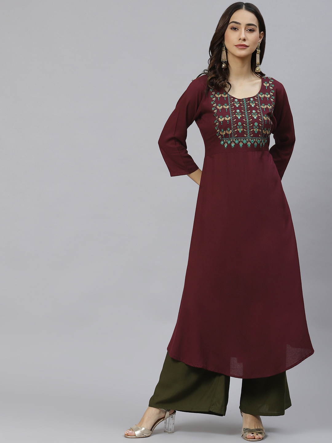 

Ives Women Burgundy Ethnic Motifs Embroidered Kurta