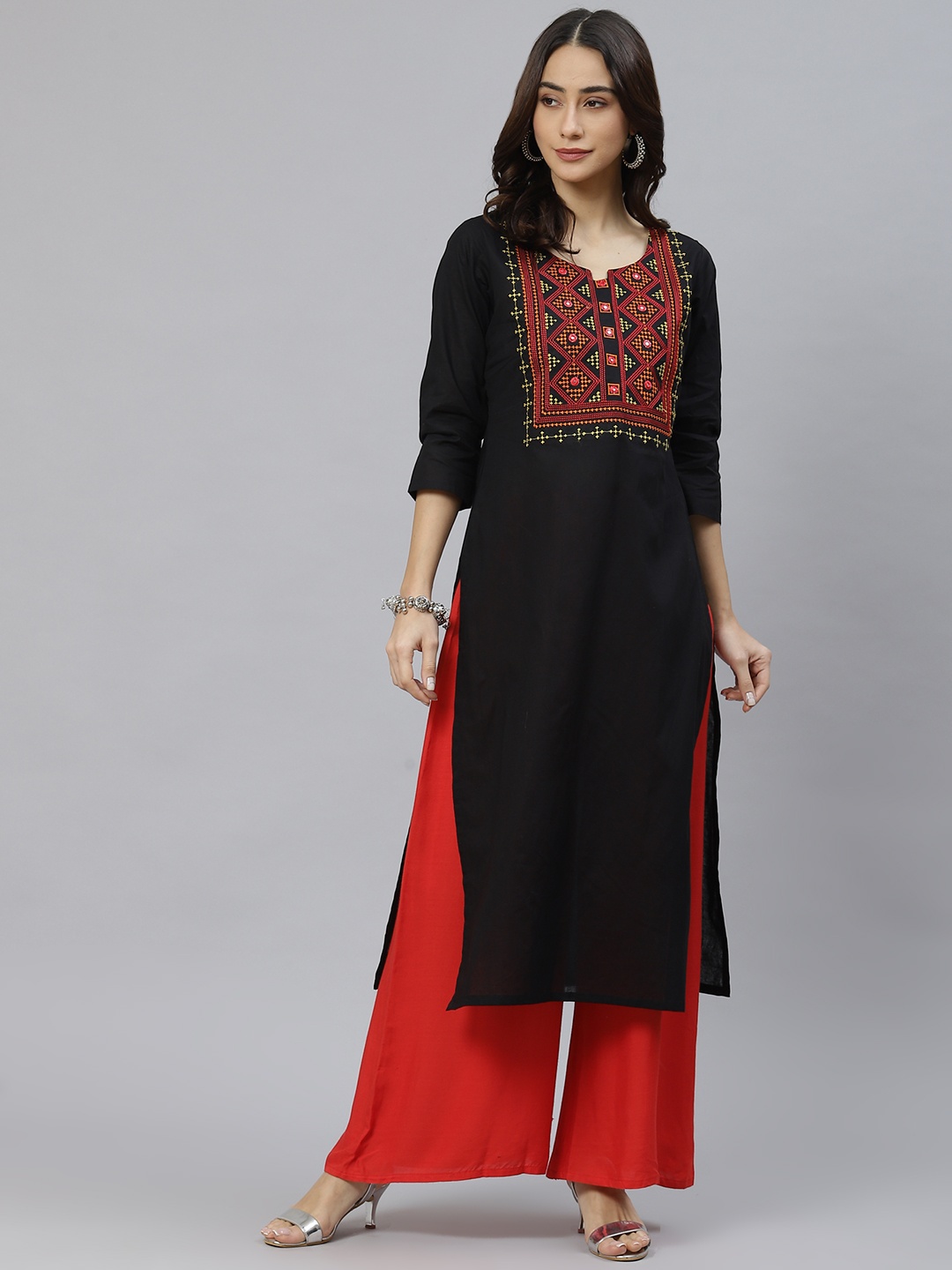 

Ives Women Black & Red Ethnic Motifs Embroidered Kurta