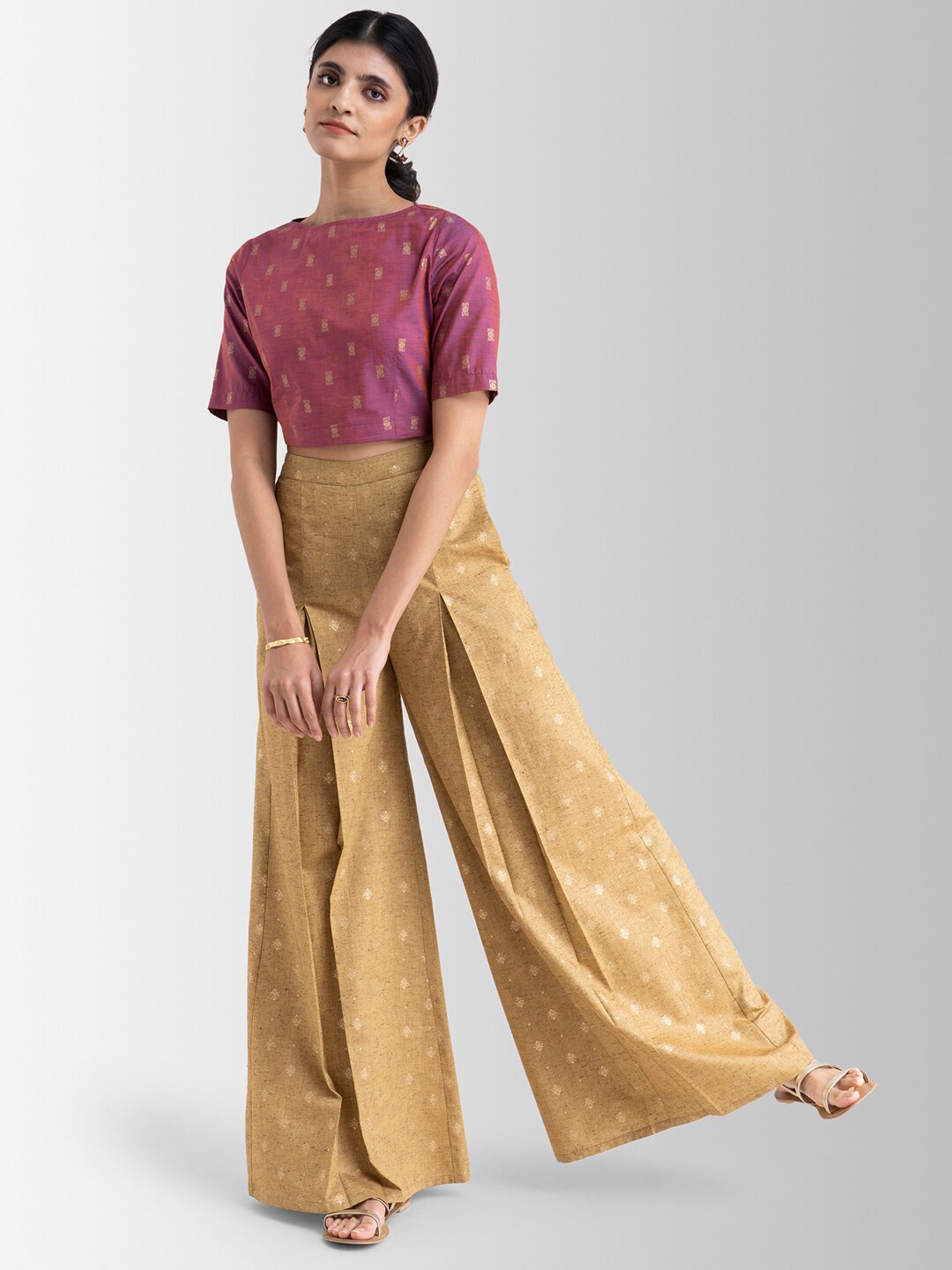 

Pink Fort Women Pink Ethnic Motifs Printed Crop Top with Palazzos