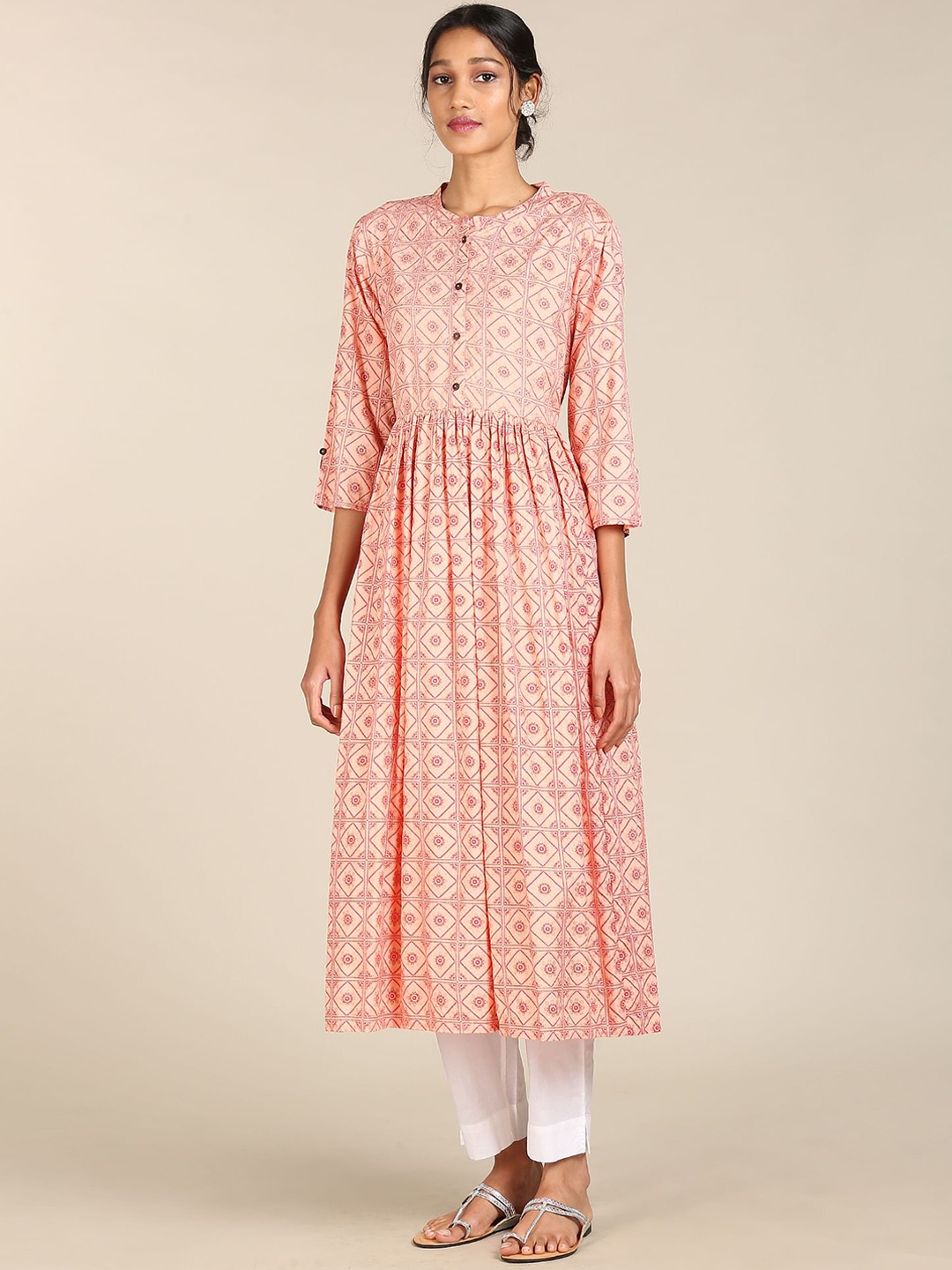 

Karigari Women Pink Geometric Printed Anarkali Kurta