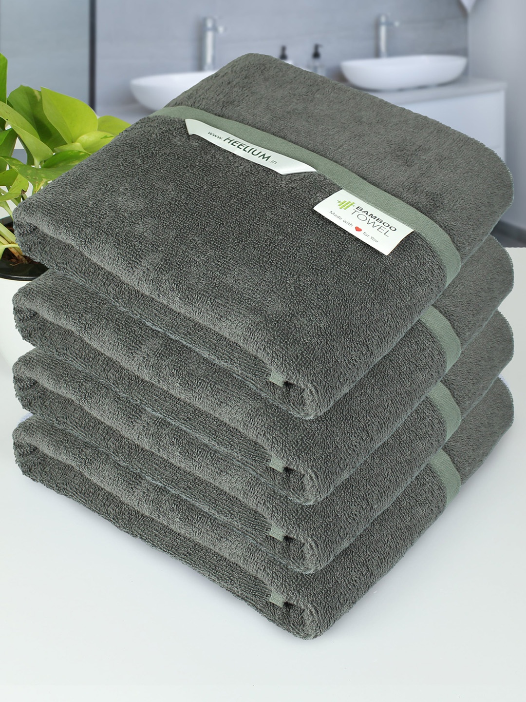 

Heelium Grey Unisex Pack of 4 Bamboo Super Soft & Quick Drying 400 GSM Bath Towel
