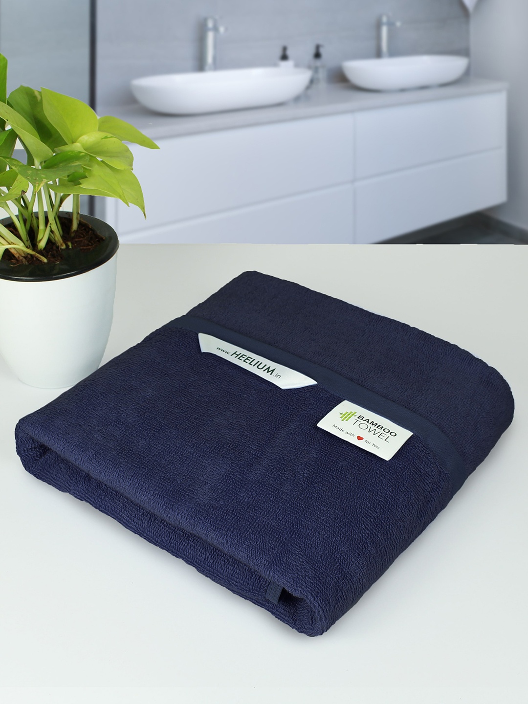 

Heelium Navy Blue 400GSM Bamboo Bath Towels