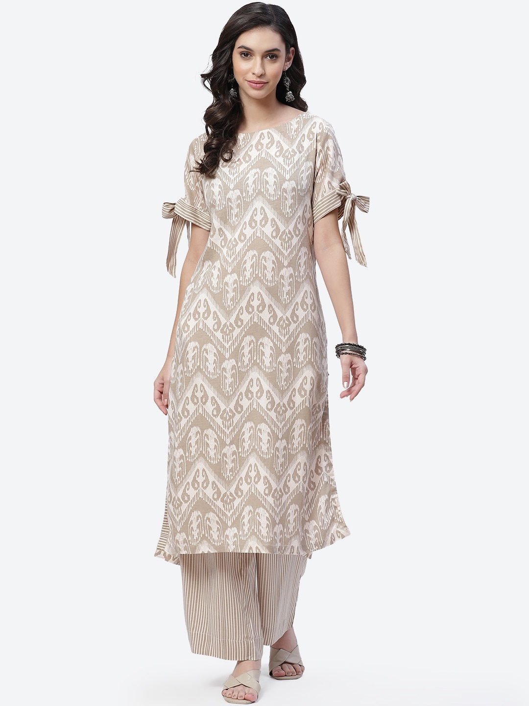 

Biba Women Beige Paisley Printed Kurta with Palazzos