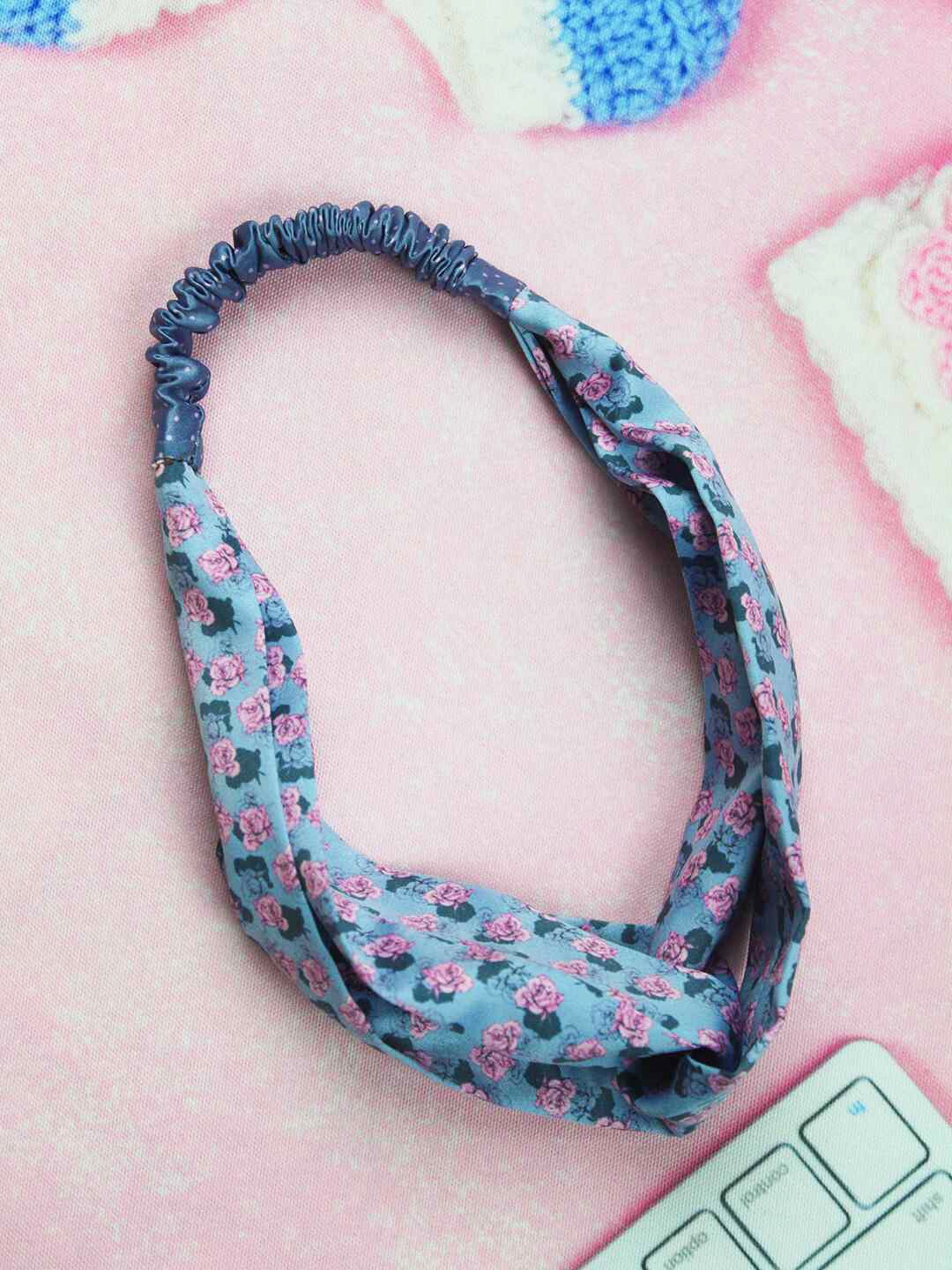

Tossido Women Blue & Pink Floral Printed Criss-Cross Satin Hairband