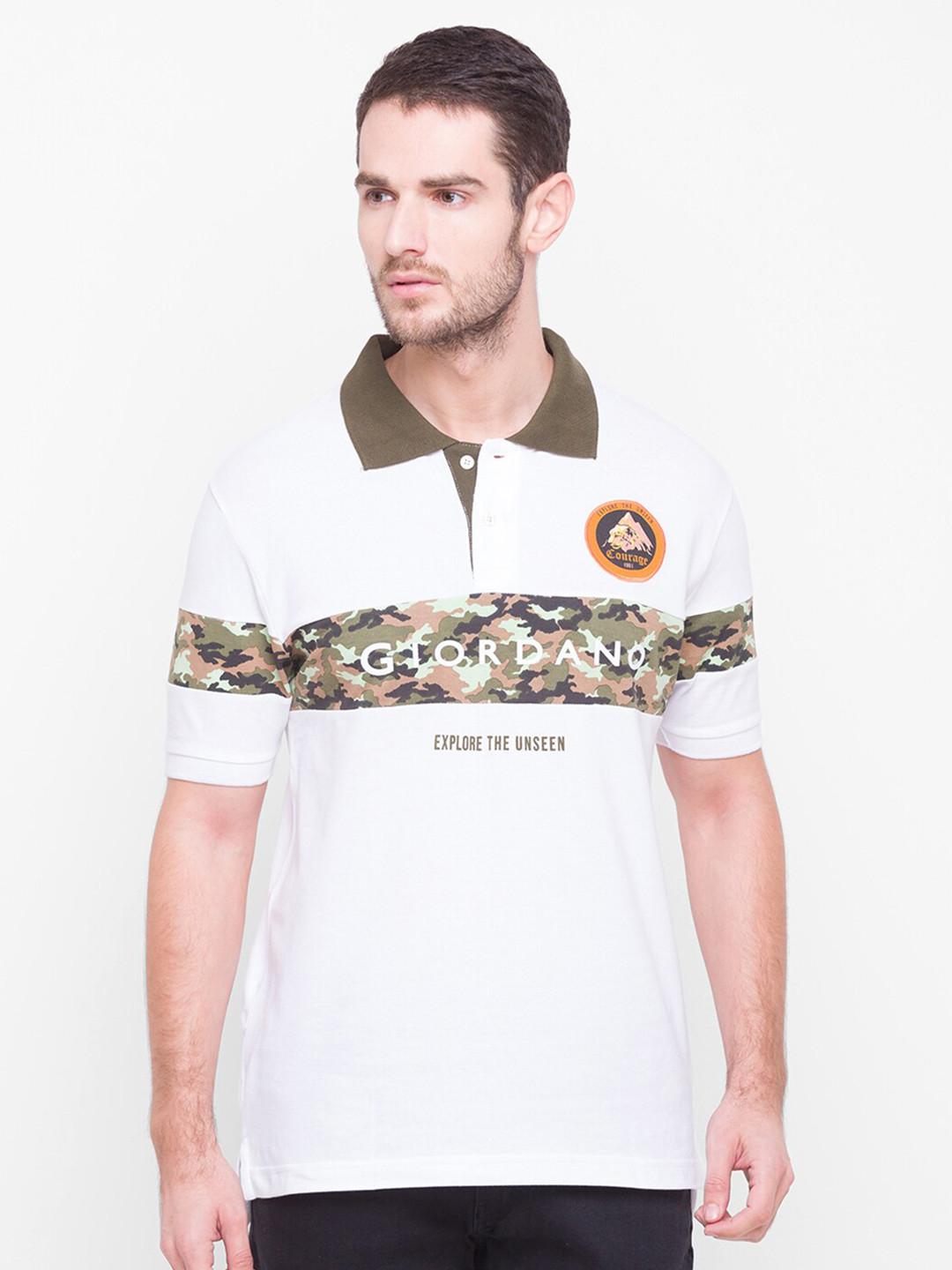

GIORDANO Men White & Green Camouflage Printed Polo Collar Applique Cotton Slim Fit T-shirt