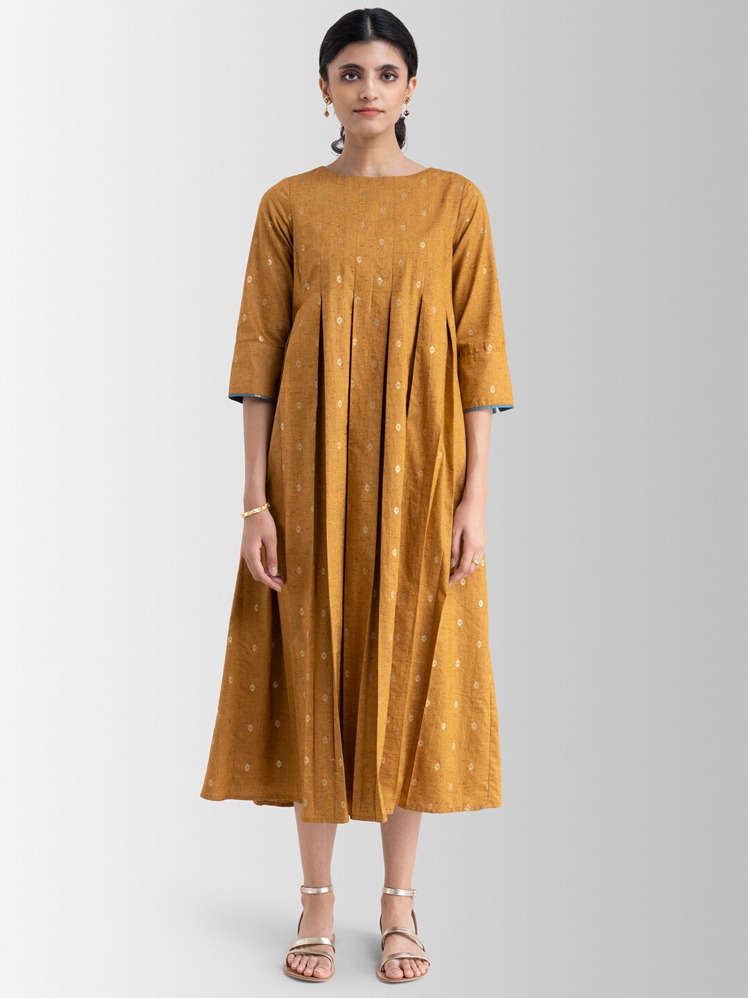 

Pink Fort Mustard Yellow Pleated Foil Print Midi A-Line Dress