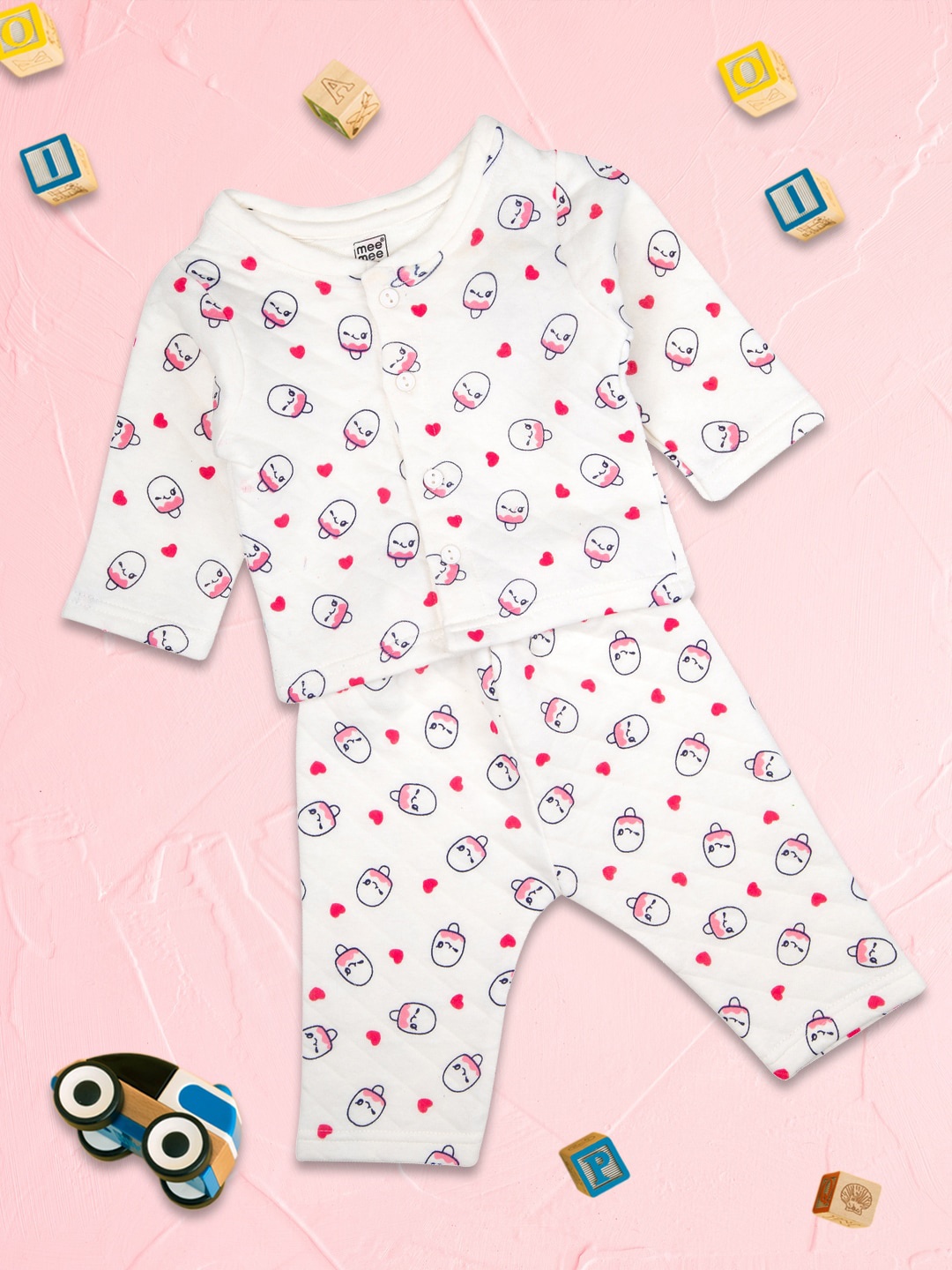 

MeeMee Girls Cream-Coloured & Red Printed Pure Cotton Night Suit