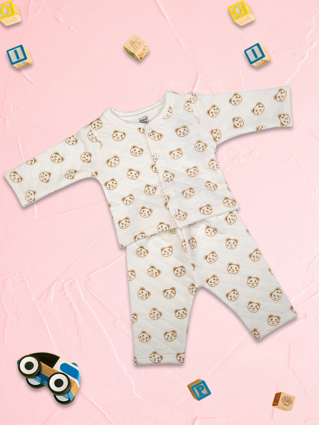

MeeMee Boys Cream-Coloured & Yellow Printed Pure Cotton Night suit