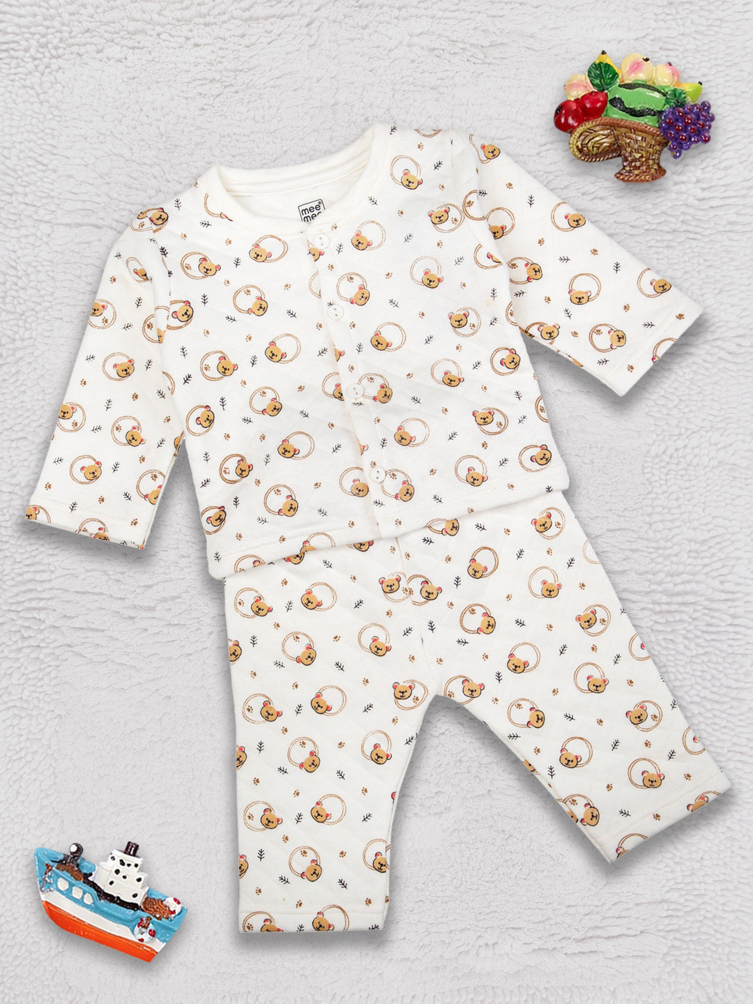 

MeeMee Girls Cream-Coloured & Yellow Printed Pure Cotton Night suit