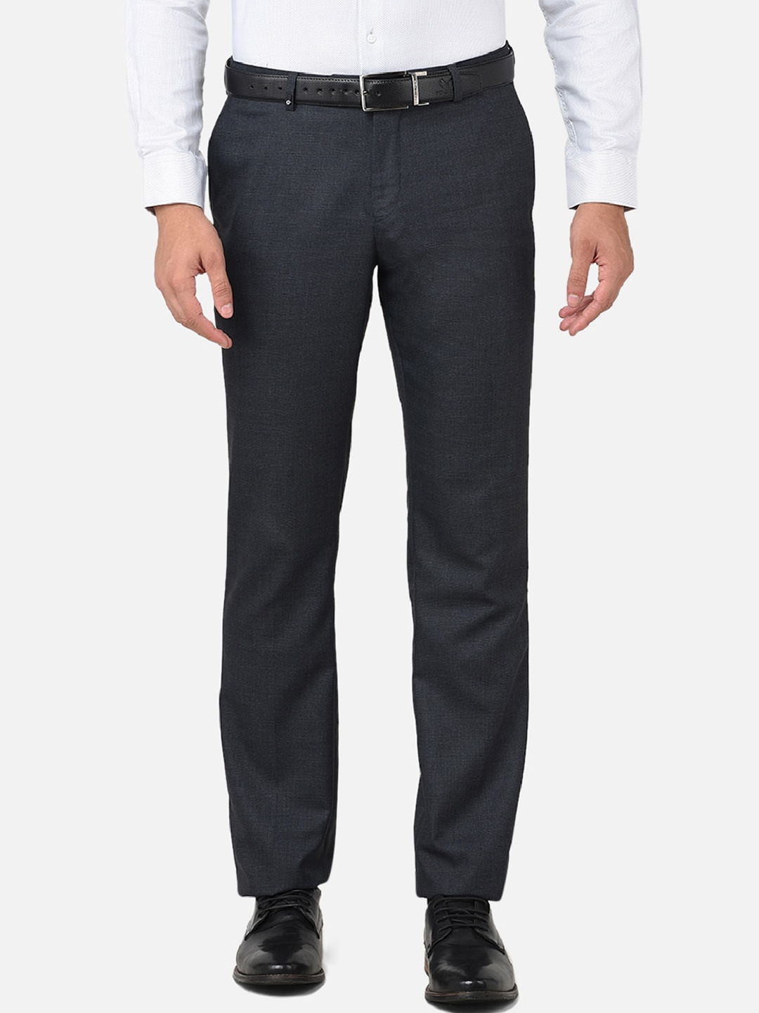 

Oxemberg Men Grey Smart Slim Fit Wrinkle Free Trousers