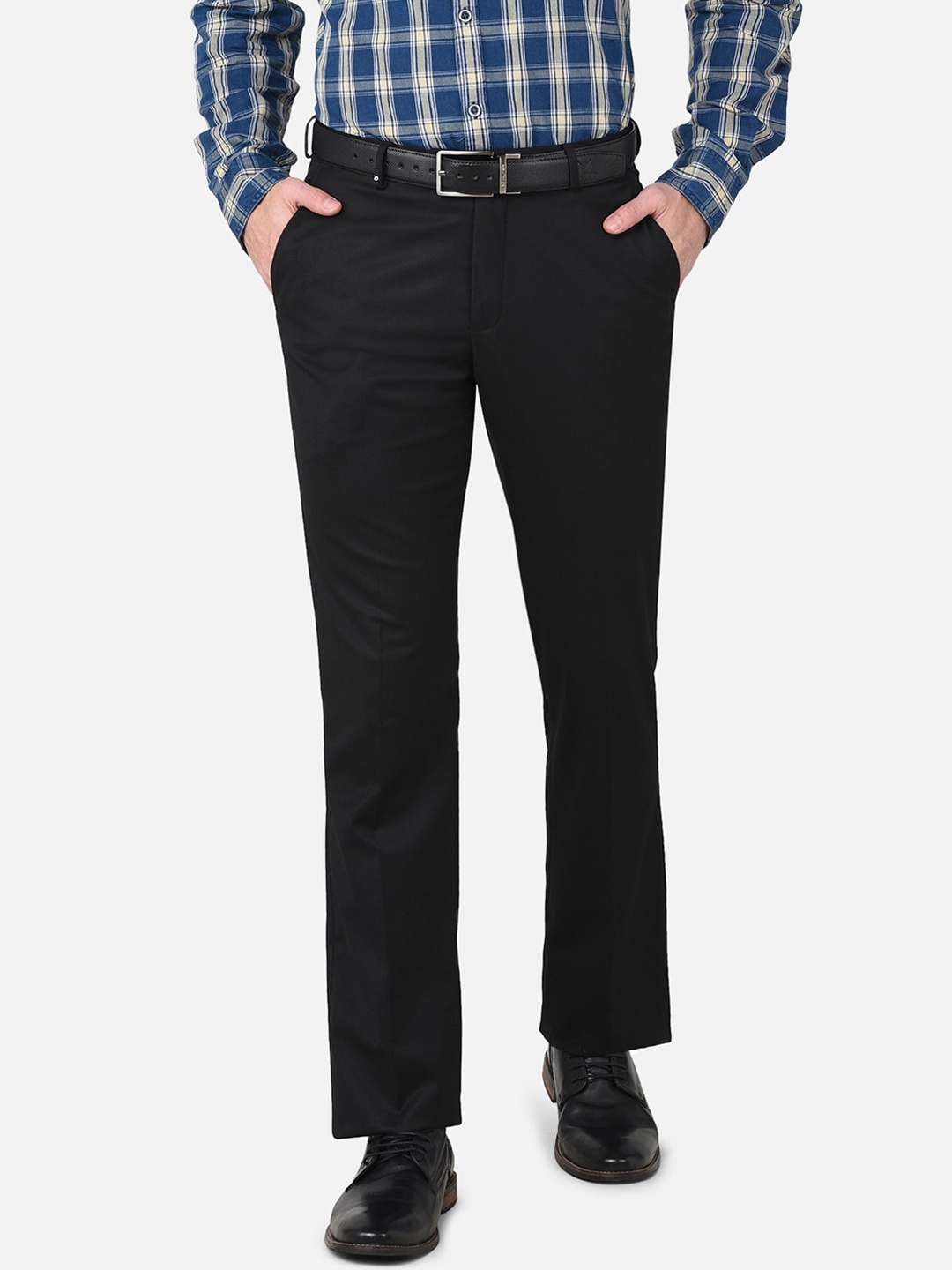 

Oxemberg Men Black Smart Slim Fit Wrinkle Free Trousers
