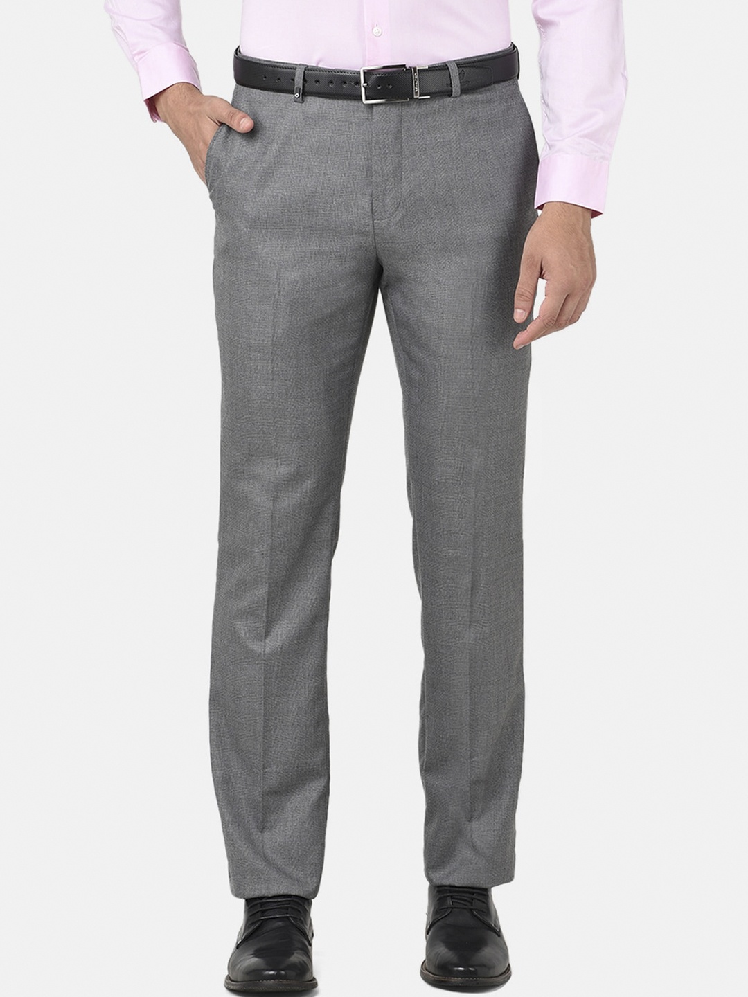 

Oxemberg Men Grey Smart Slim Fit Wrinkle Free Trousers