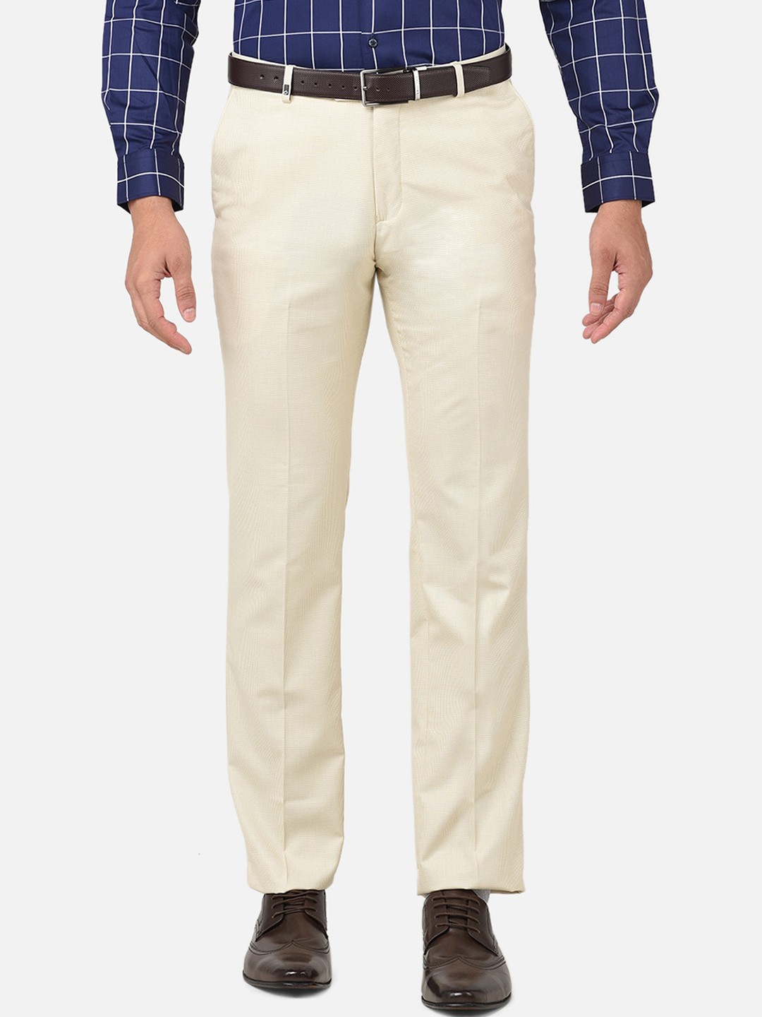 

Oxemberg Men Beige Smart Slim Fit Wrinkle Free Trousers