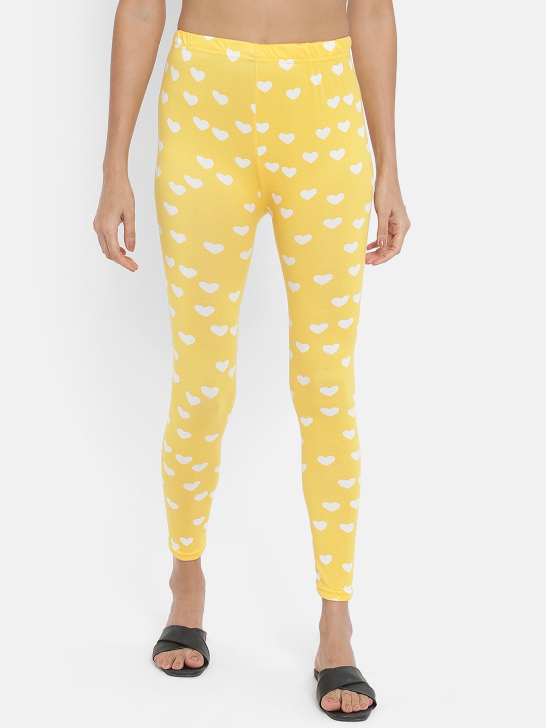 

V2 Value & Variety Women Mustard Yellow & White Printed Leggings