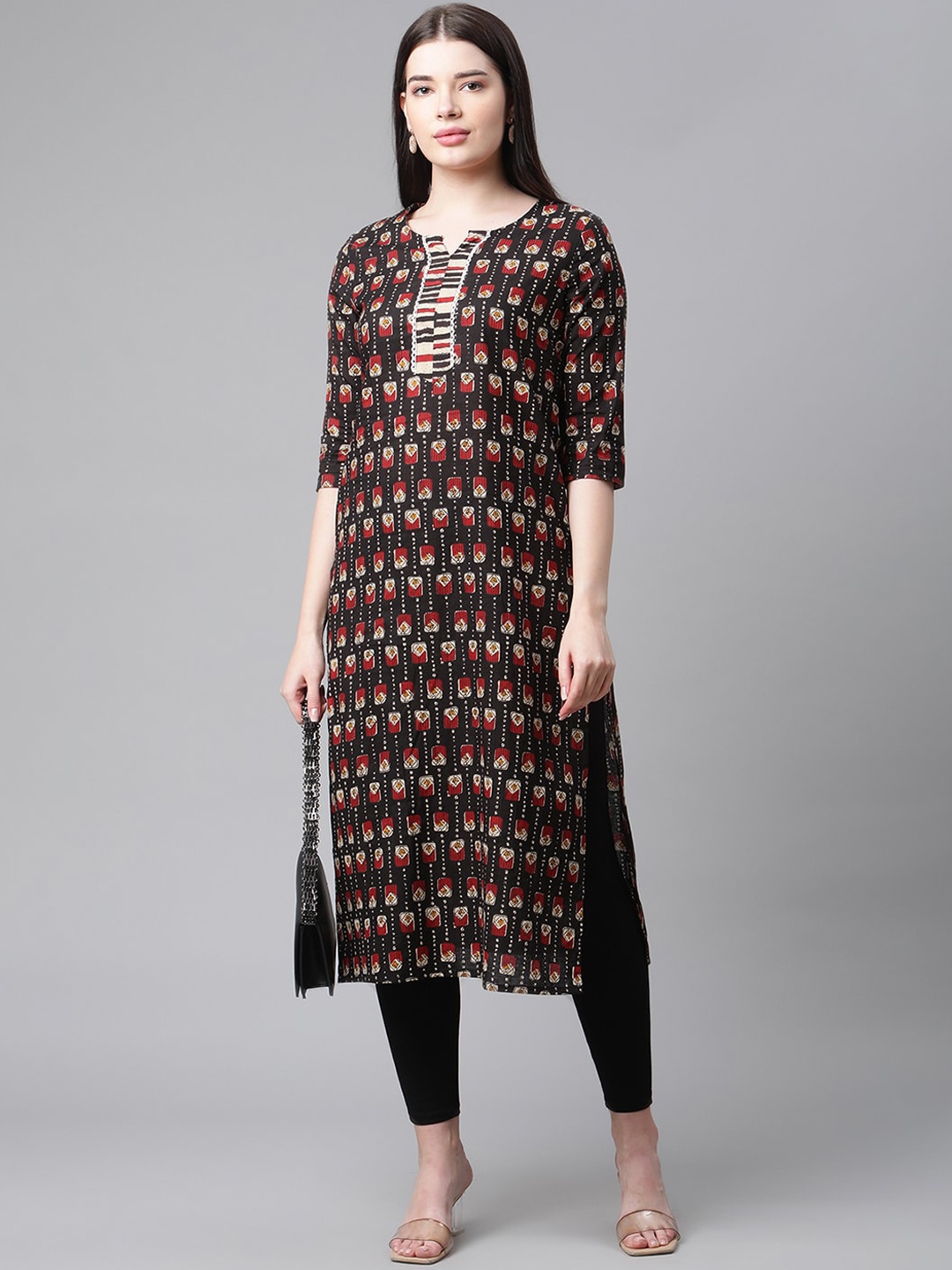 

Sringam Women Black & Red Geometric Printed Cotton Straight Kurta