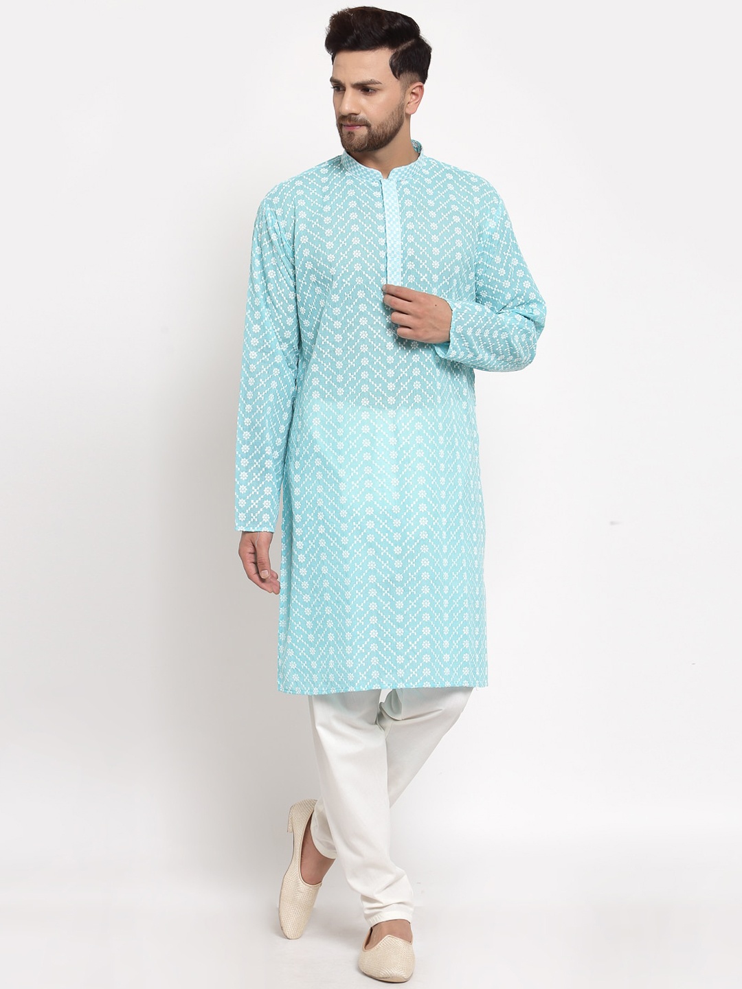 

MOHANLAL SONS Men Blue Embroidered Thread Work Kurta