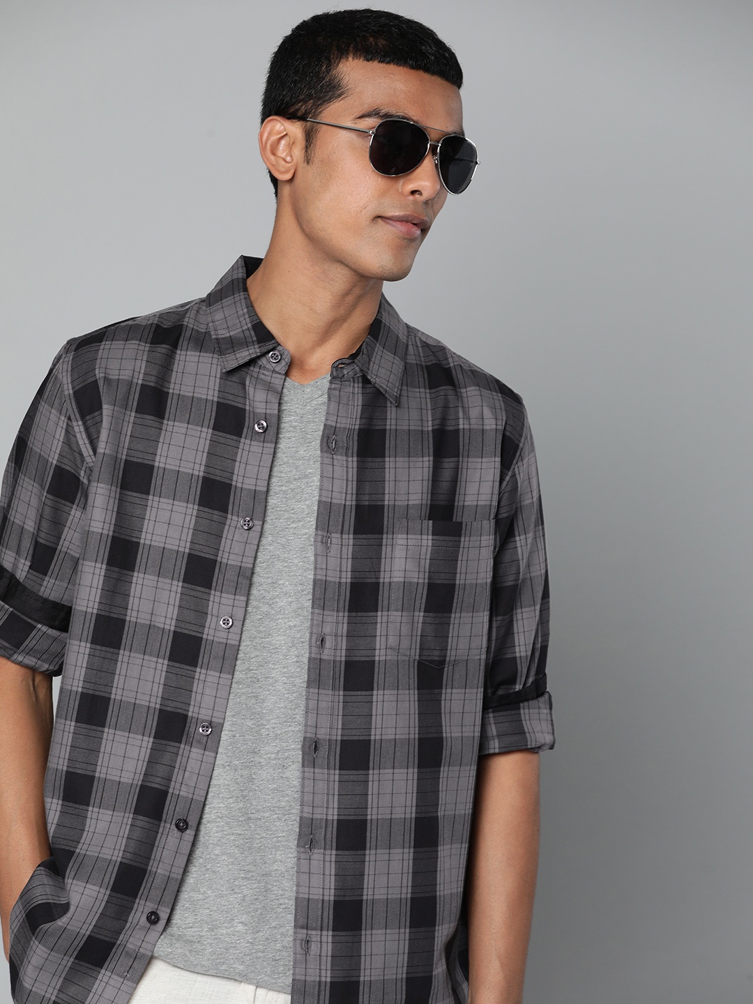 

Harvard Men Grey & Black Pure Cotton Checked Casual Shirt