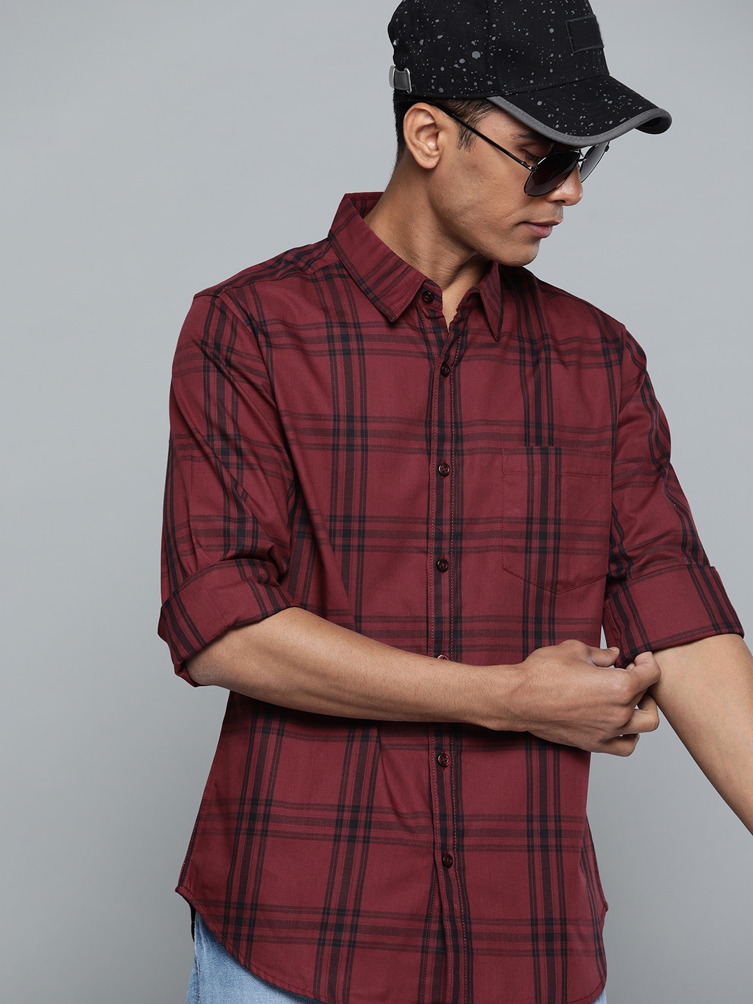 

Harvard Men Pure Cotton Maroon Tartan Checks Casual Shirt
