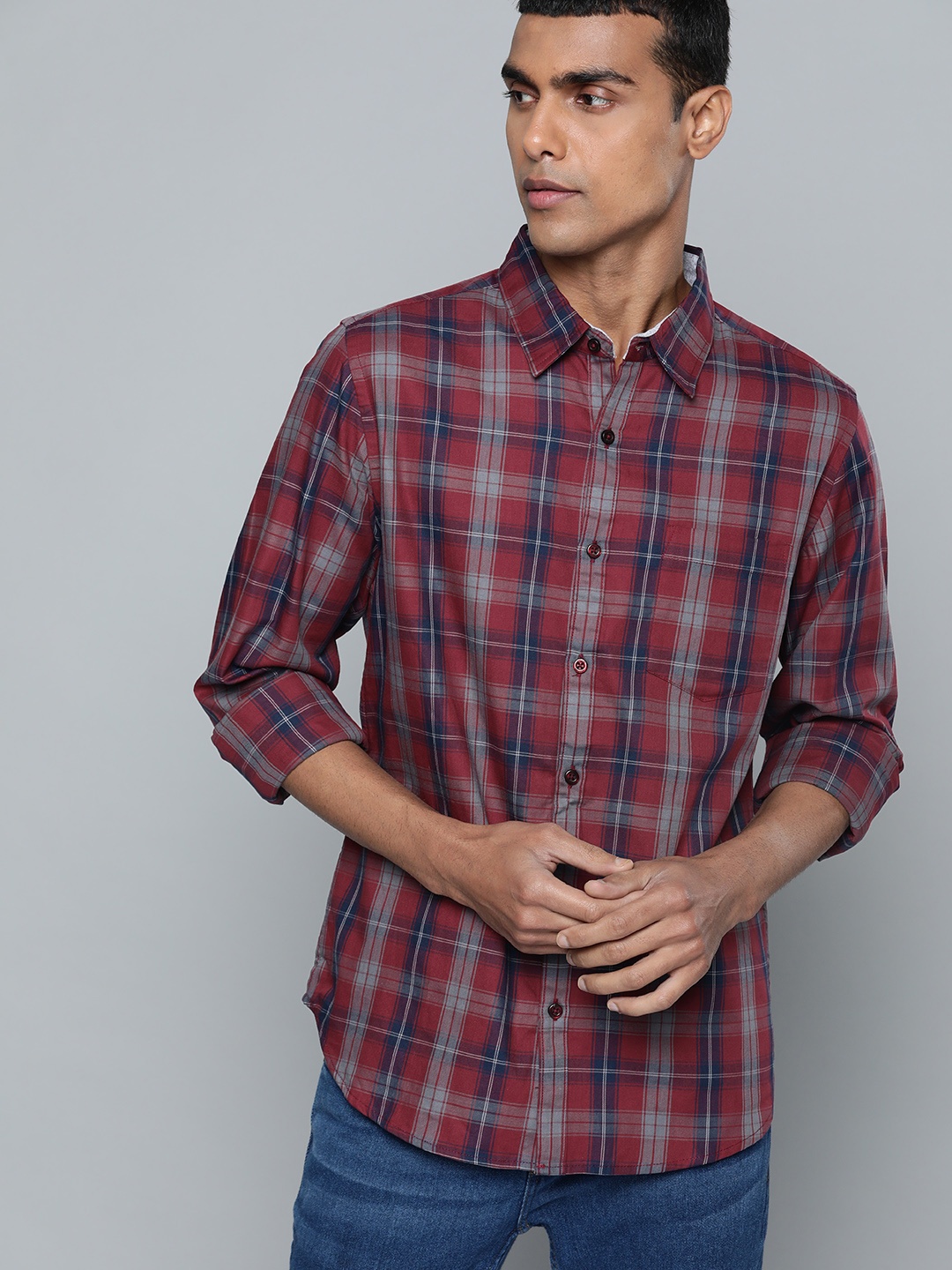 

Harvard Men Red & Grey Pure Cotton Classic Fit Checked Casual Shirt