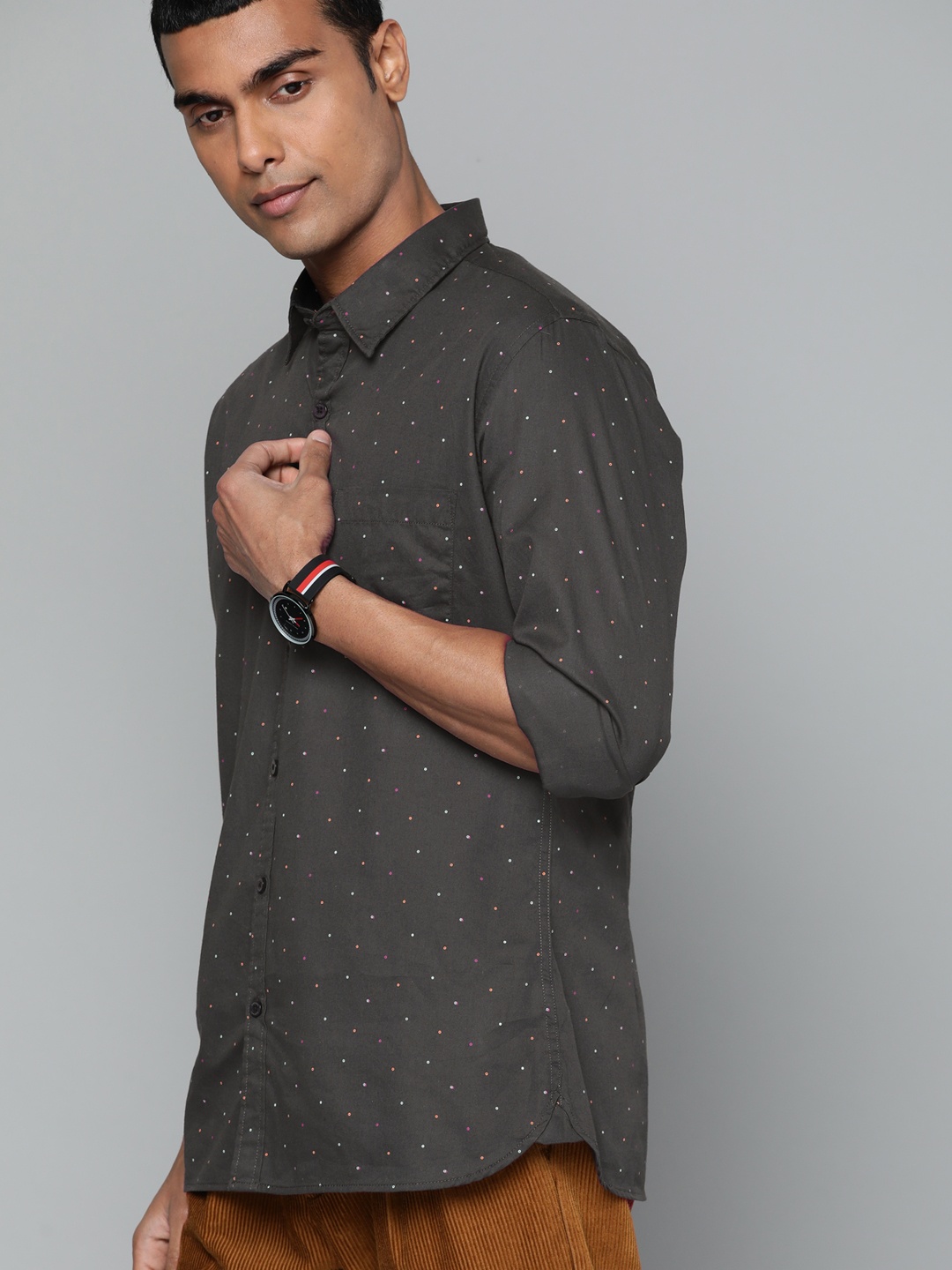 

Harvard Men Charcoal Grey Pure Cotton Polka Dot Print Casual Shirt