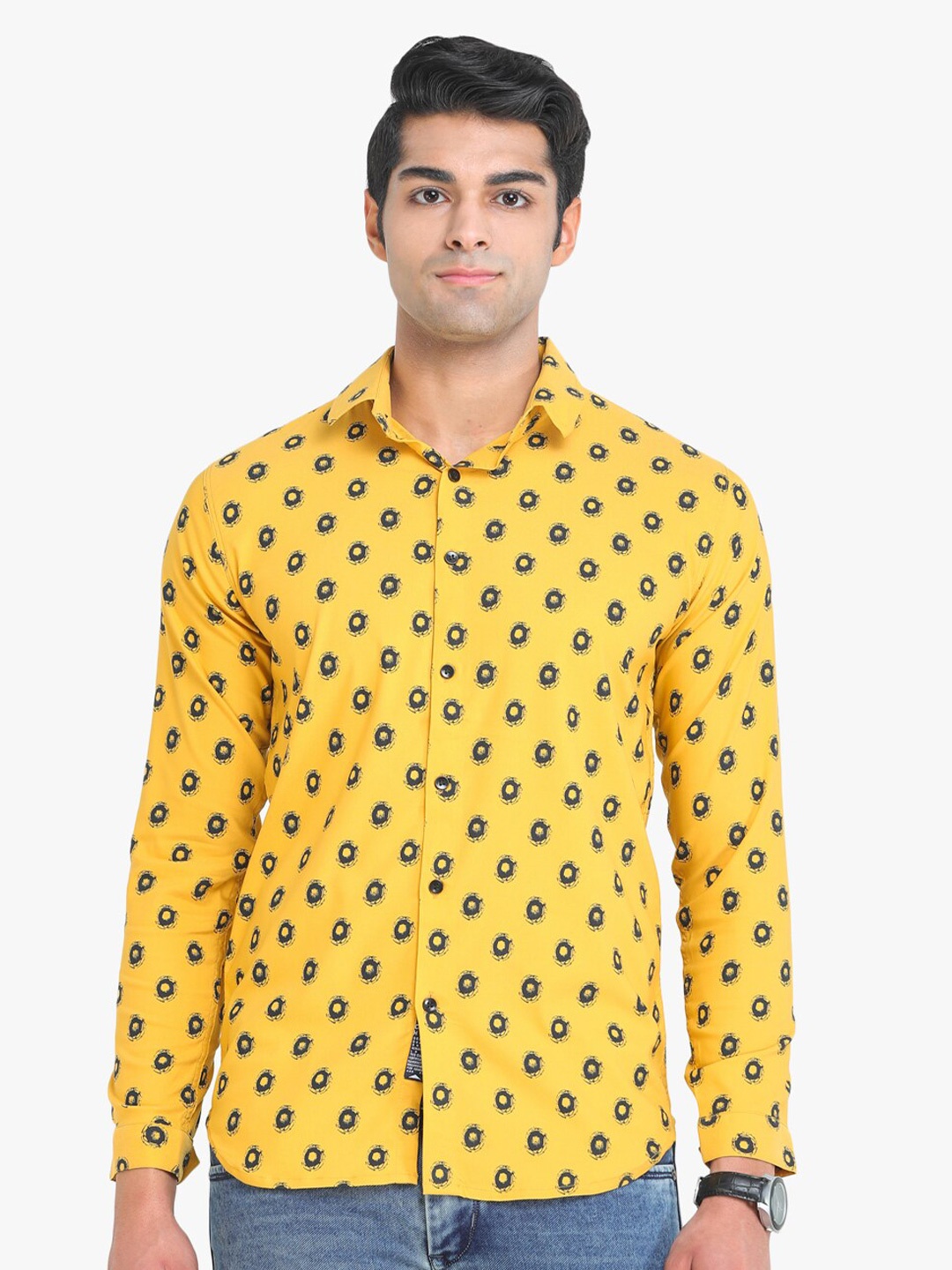 

COLVYNHARRIS JEANS Men Yellow Slim Fit Printed Casual Shirt