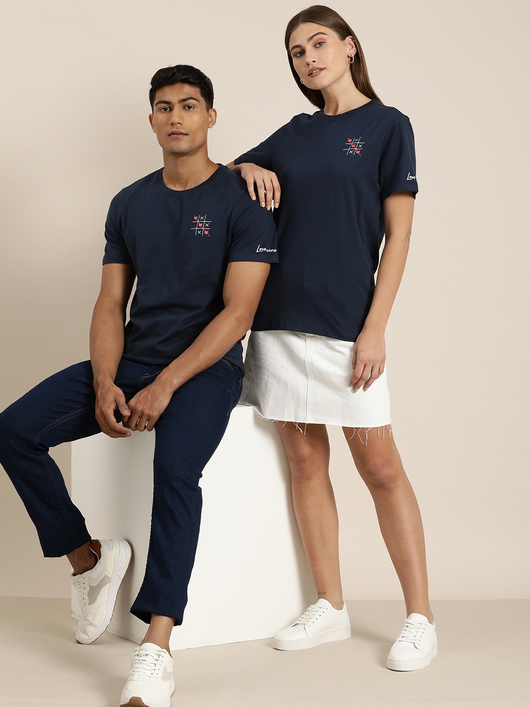 

ether Unisex Navy Blue & Red Printed T-shirt