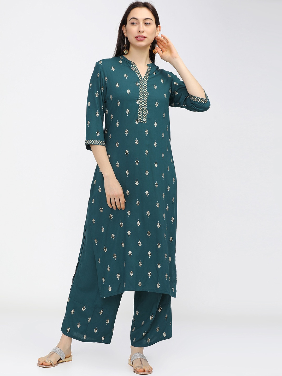 

Vishudh Women Teal Ethnic Motifs Printed Kurta with Palazzo