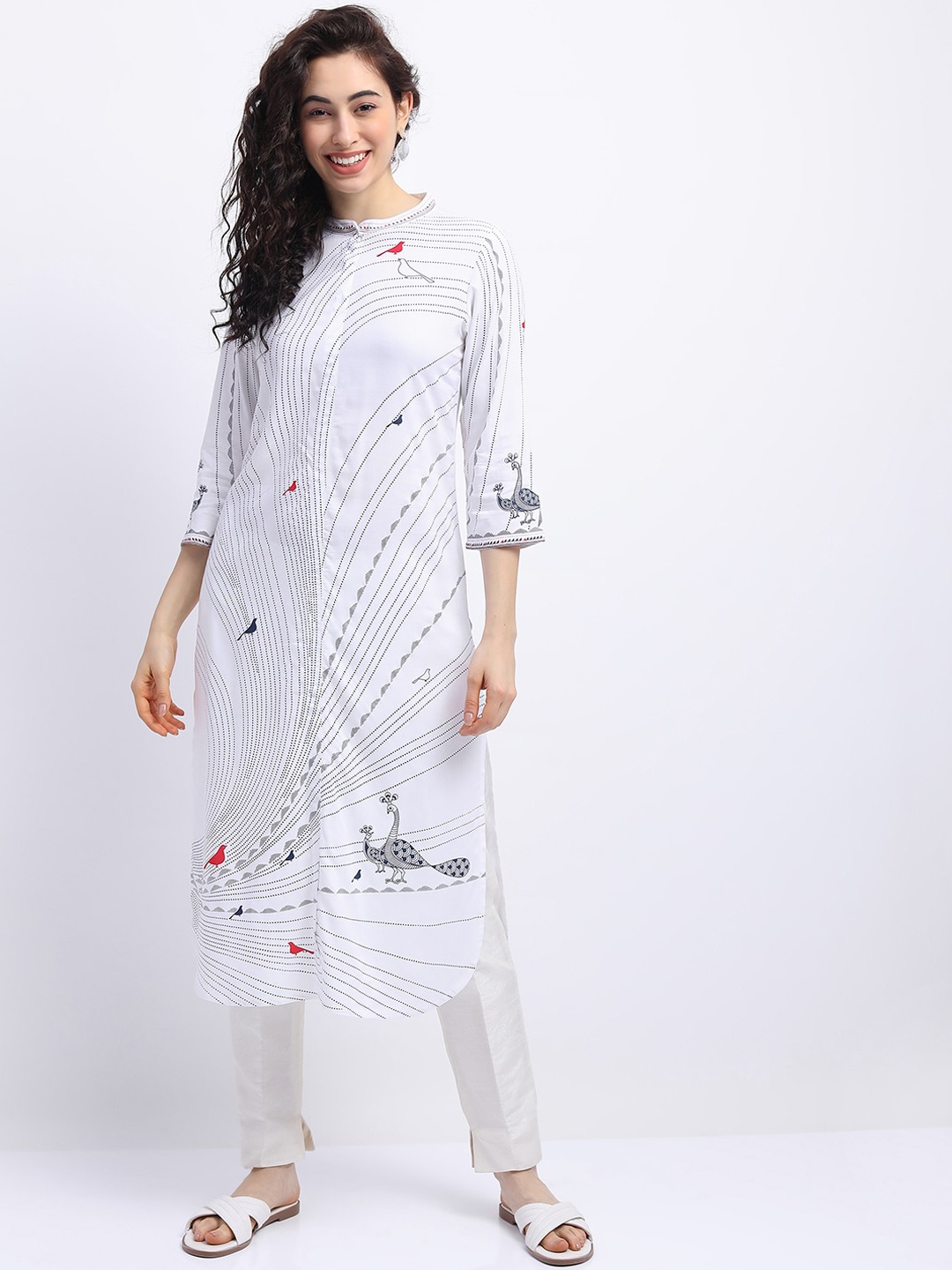 

Vishudh Women White Printed Straight Kurta