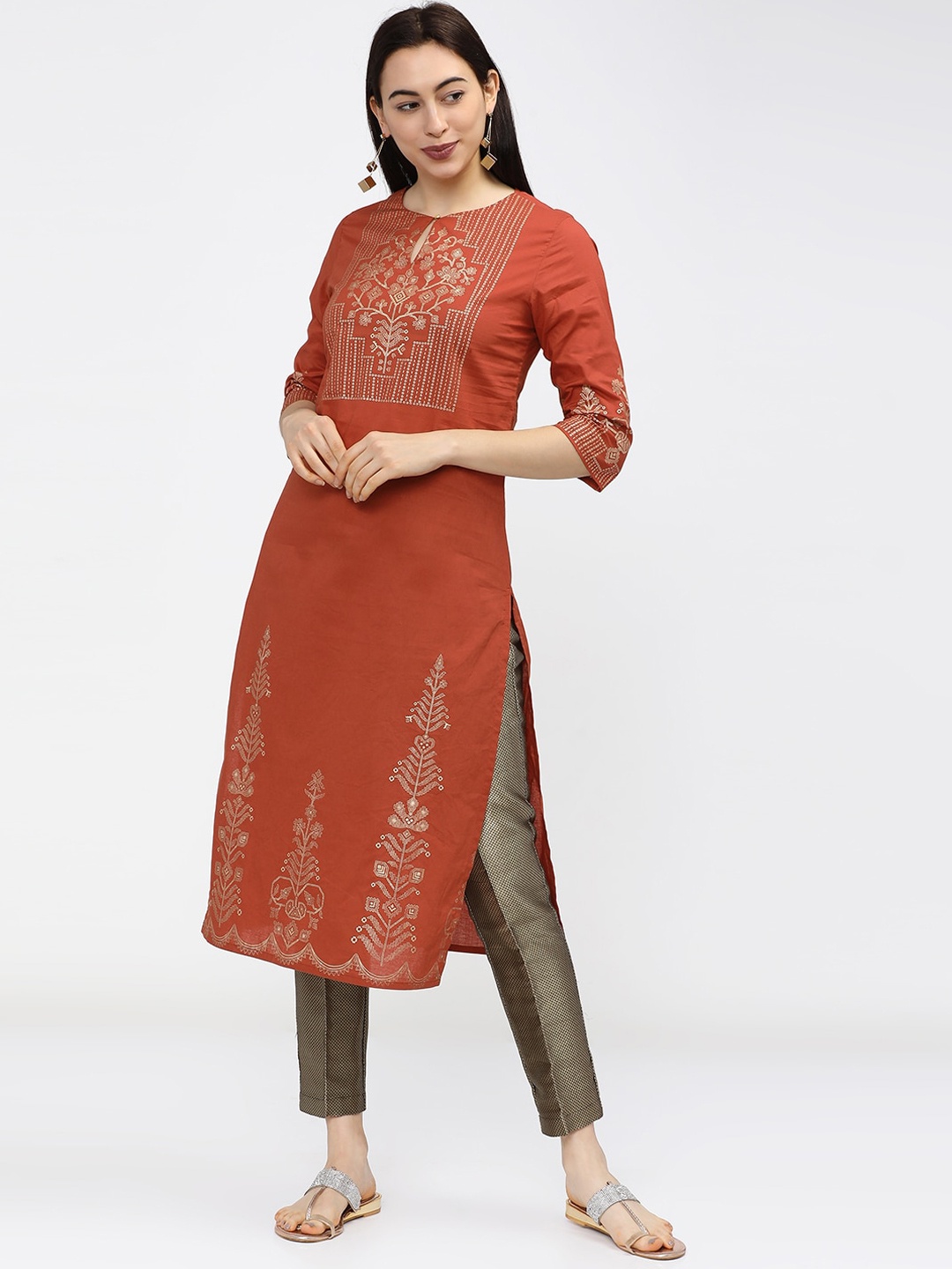 

Vishudh Women Rust Orange & Golden Cambric Cotton Ethnic Motifs Print Straight Kurta