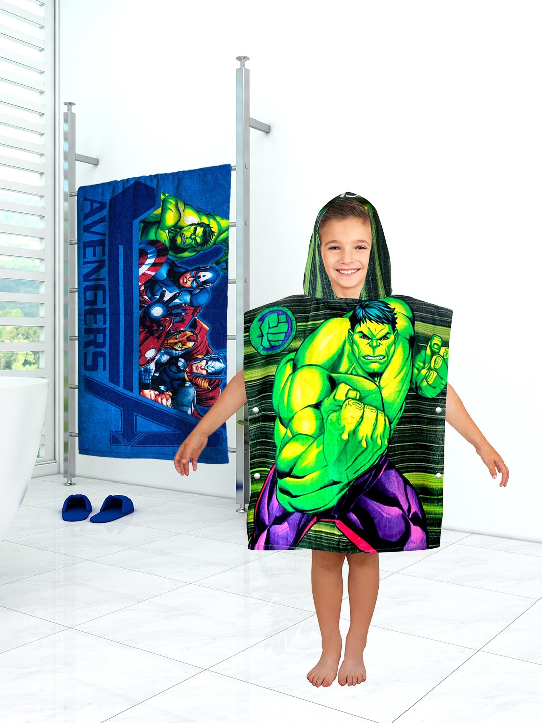 

Marvel Pack of 2 Kids Hulk & Avengers Printed Hooded Bath Towel, Blue