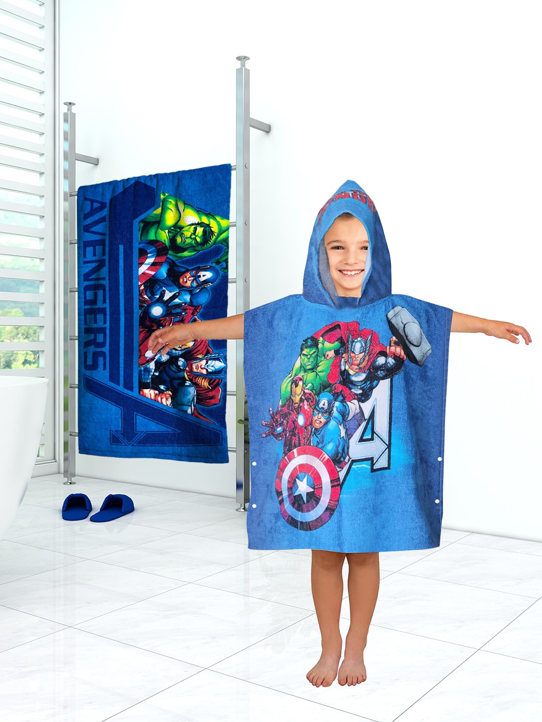 

Marvel Kids Athom Living Avengers Group Hooded & Bath Towel Combo, Multi