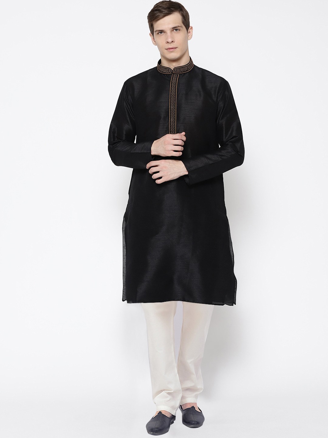 

SG LEMAN Men Black Raw Silk Kurta with Churidar