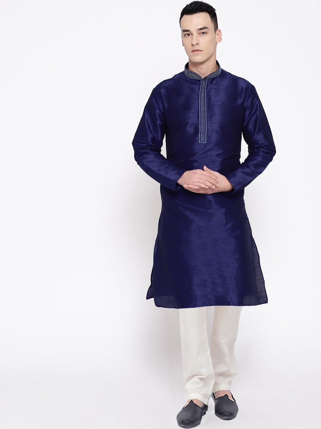 

SG LEMAN Men Blue Thread Work Raw Silk Kurta With Churidar Set