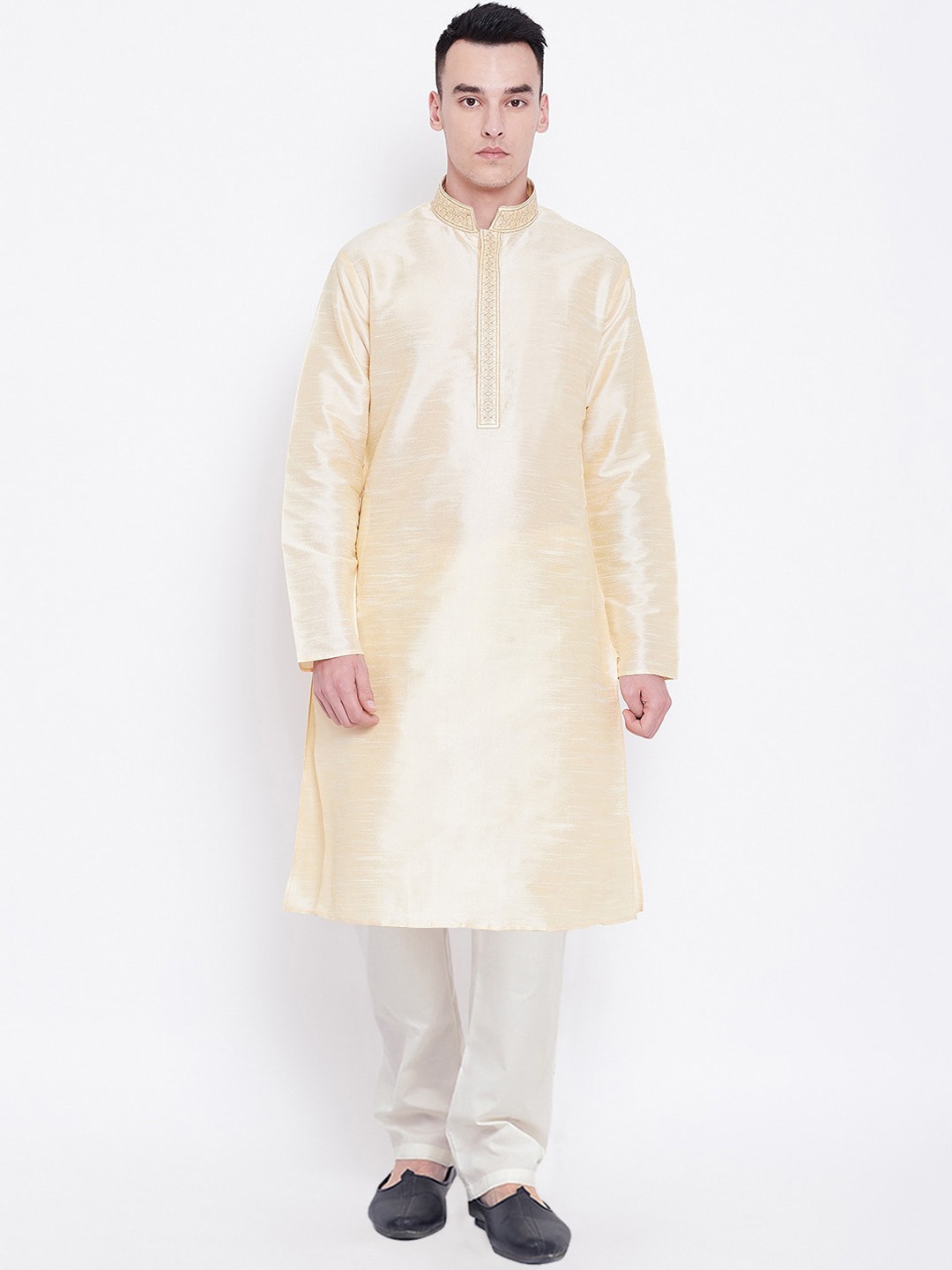 

SG LEMAN Men Beige Thread Work Raw Silk Kurta with Pyjamas