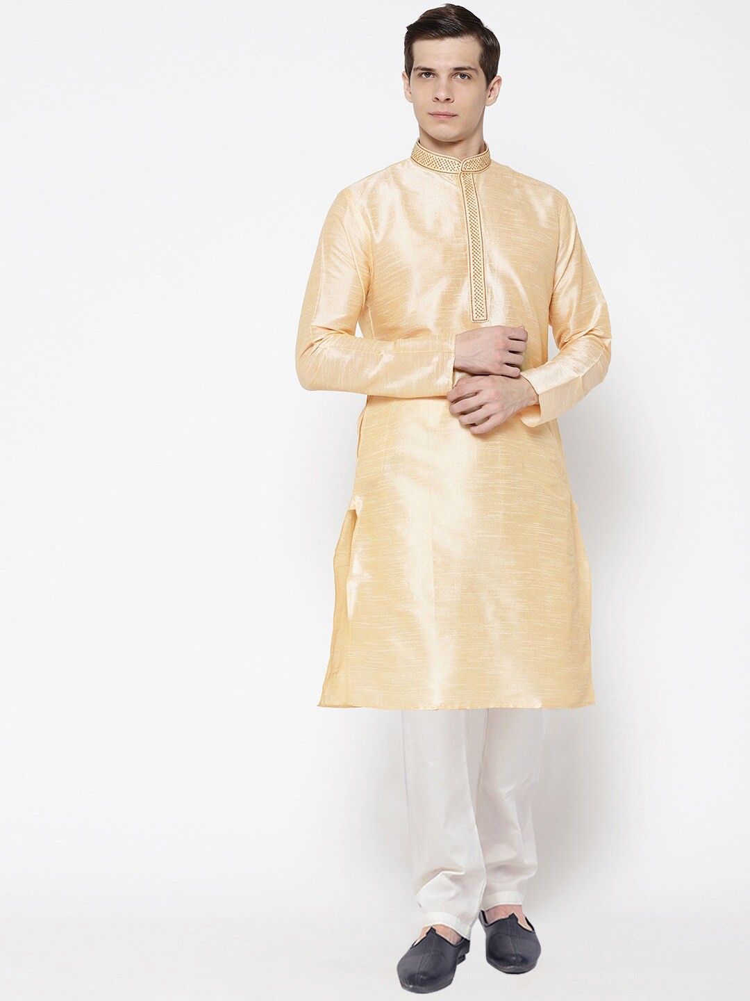 

SG LEMAN Men Beige Thread Work Raw Silk Kurta with Pyjamas