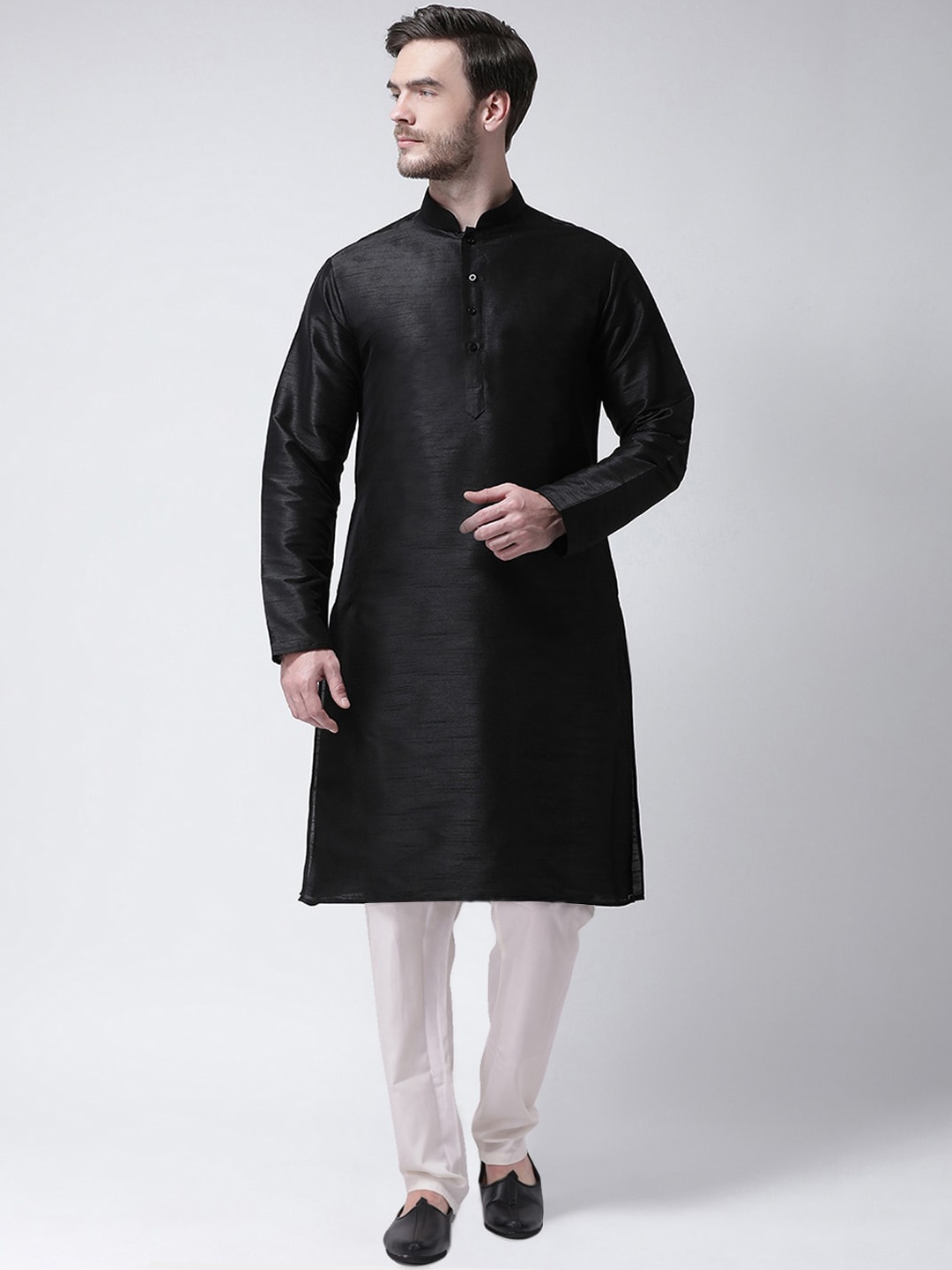 

SG LEMAN Men Black & White Raw Silk Kurta with Pyjamas